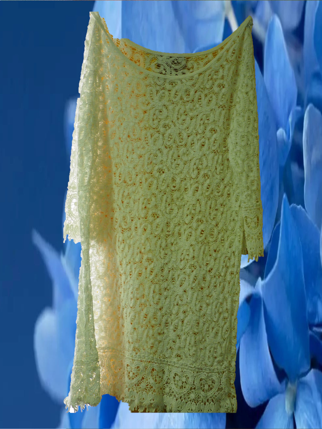 VESTIDO CORTO BLANCO DE ENCAJE