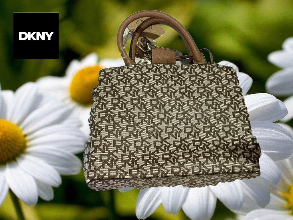 BOLSO MARRÓN CON SERIGRAFÍA DKNY DE MANO ( TARA DESCOSIDO ZONA CREMALLERA ) DKNY