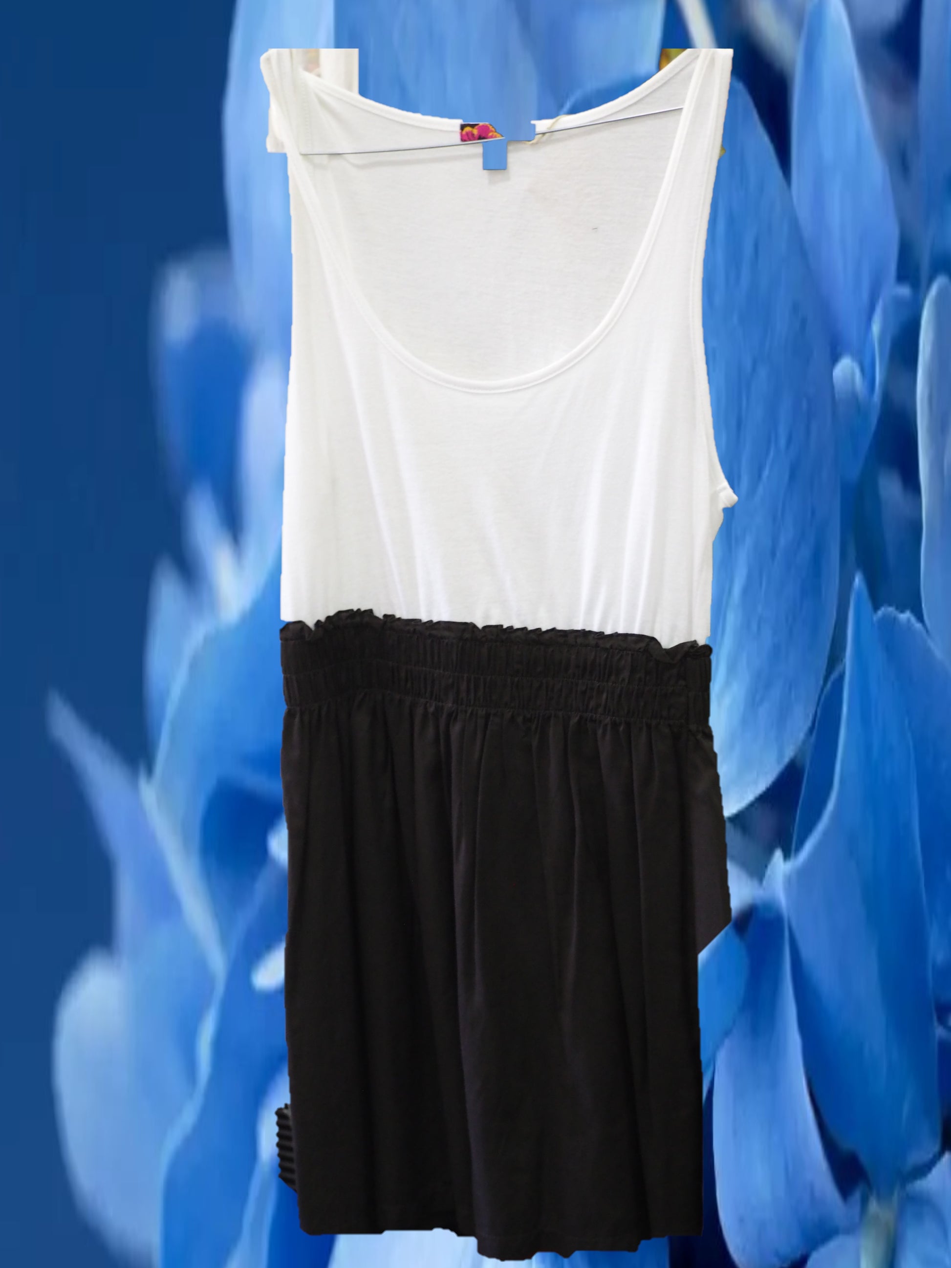 VESTIDO MANGA CORTA EN TONOS BLANCO Y MARRÓN