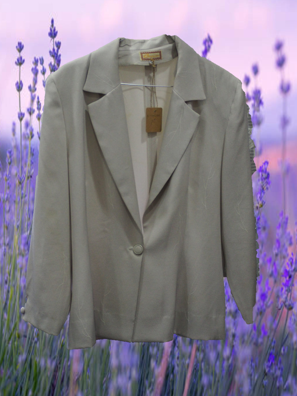 CHAQUETA SEÑORA BEIGE CON ESTAMPADO BORDADO