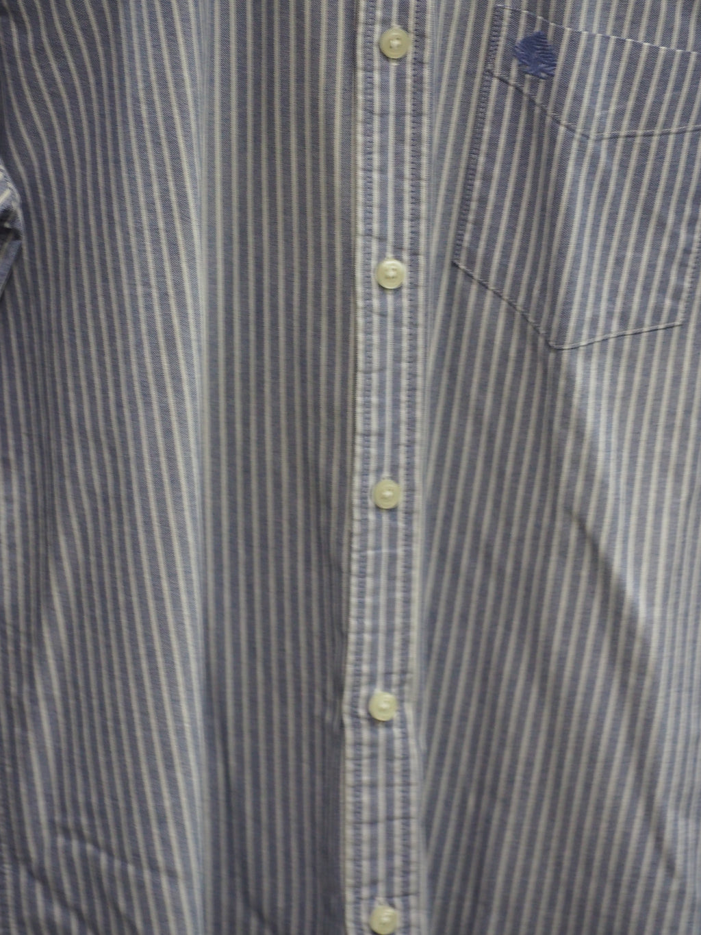 CAMISA CABALLERO MANGA LARGA RAYAS AZULES Y BLANCAS