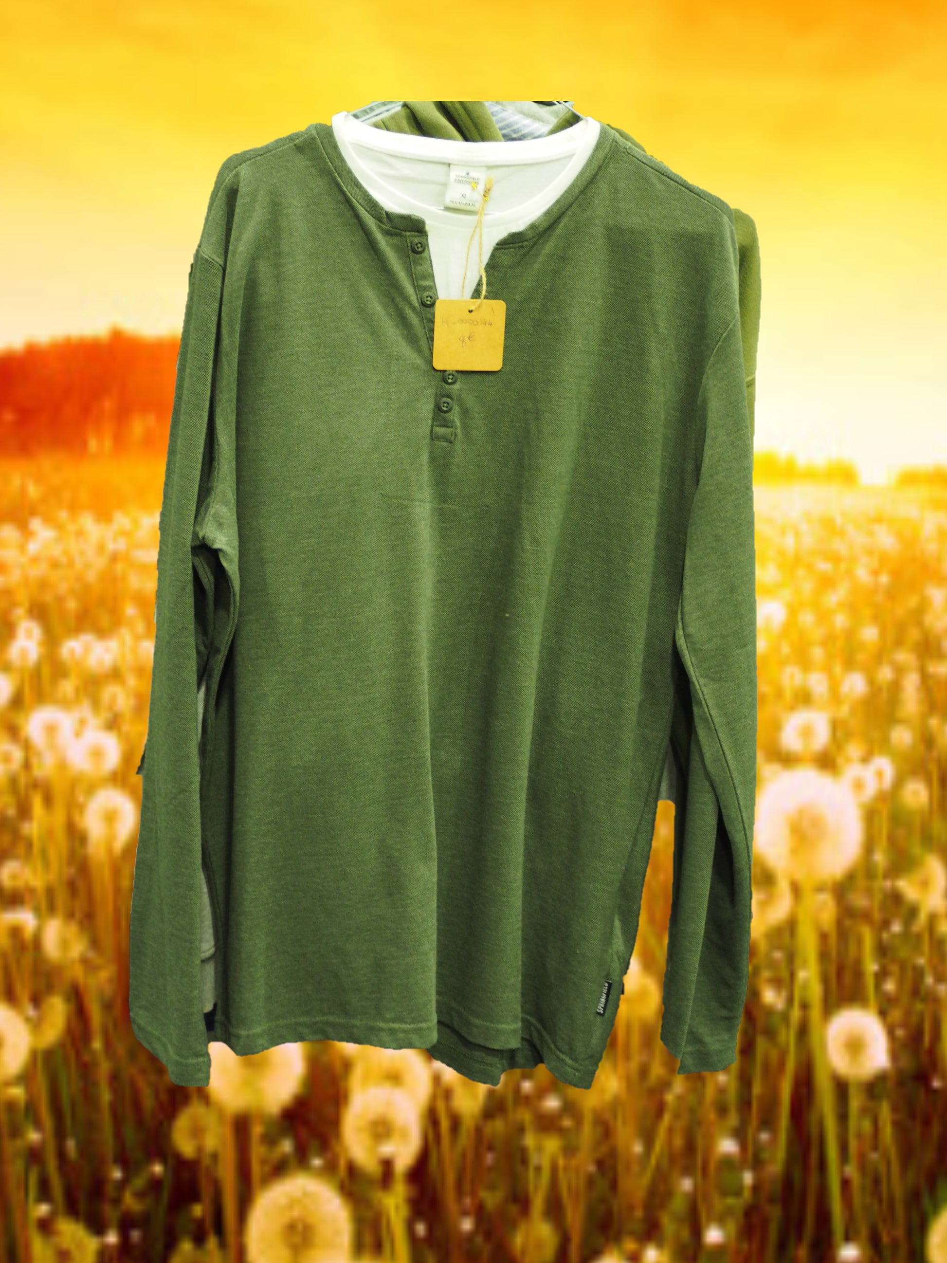 POLO MANGA LARGA VERDE Y BLANCO