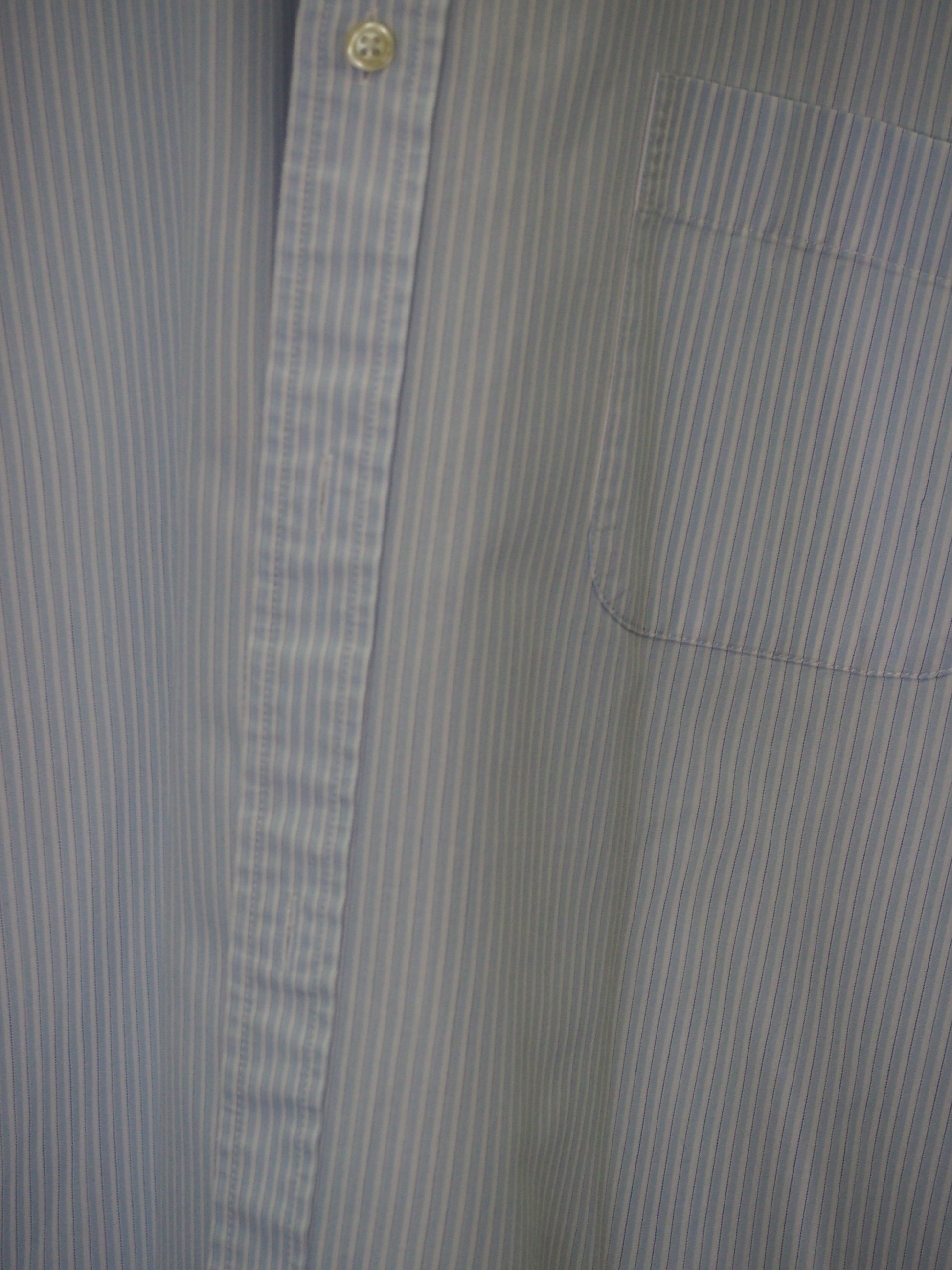 CAMISA MANGA CORTA CABALLERO  CON RAYAS AZULES