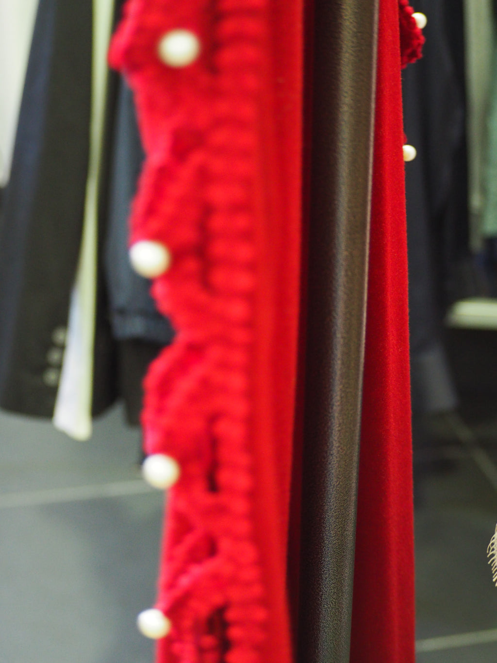 CAMISA SEÑORA MANGA LARGA ROJO CON DETALLE EN MANGAS