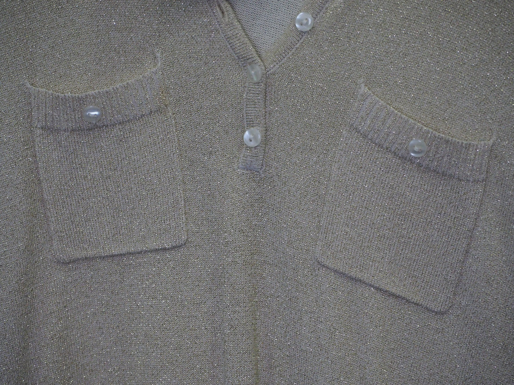 JERSEY SEÑORA DORADO CON BRILLO Y CUELLO ABOTONADO