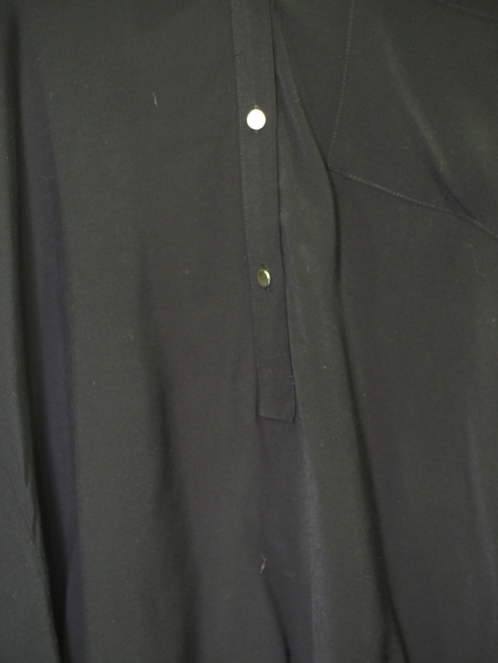 CAMISETA SEÑORA MANGA LARGA NEGRA
