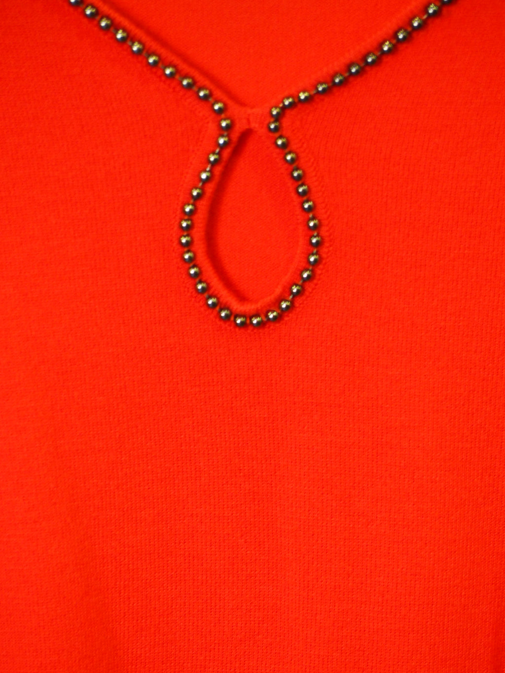 JERSEY SEÑORA ROJO CON DETALLE EN EL CUELLO