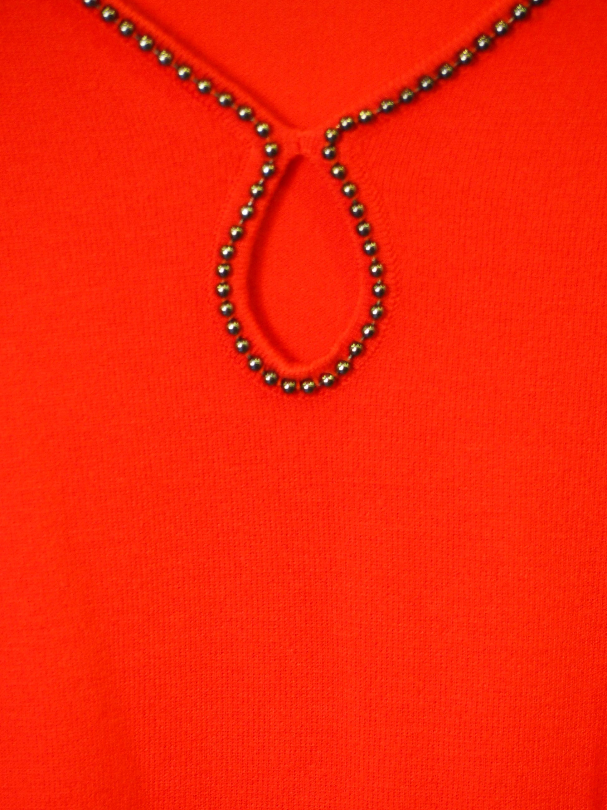 JERSEY SEÑORA ROJO CON DETALLE EN EL CUELLO