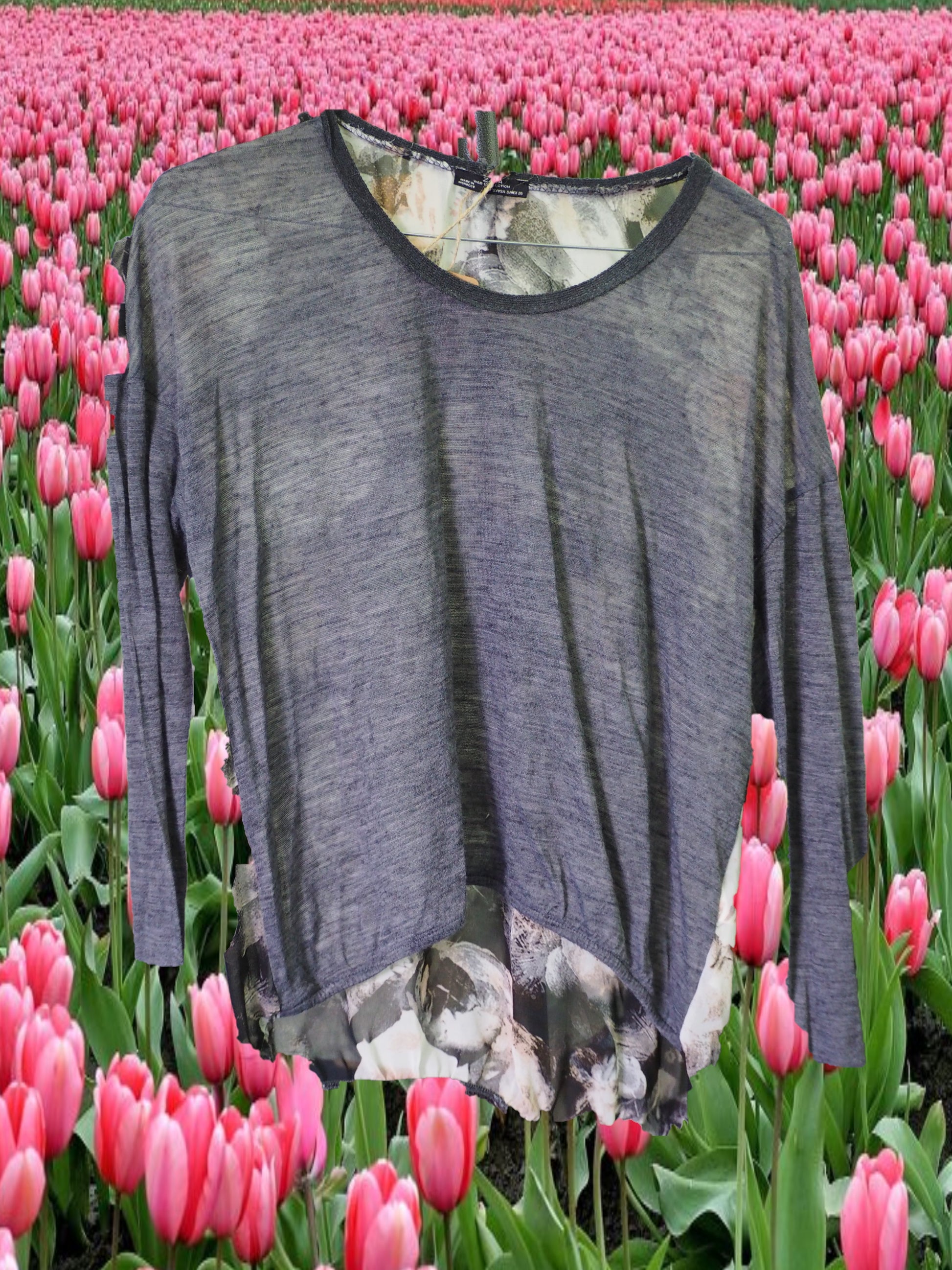 CAMISETA SEÑORA MANGA LARGA GRIS CON ESTAMPADO EN ESPALDA