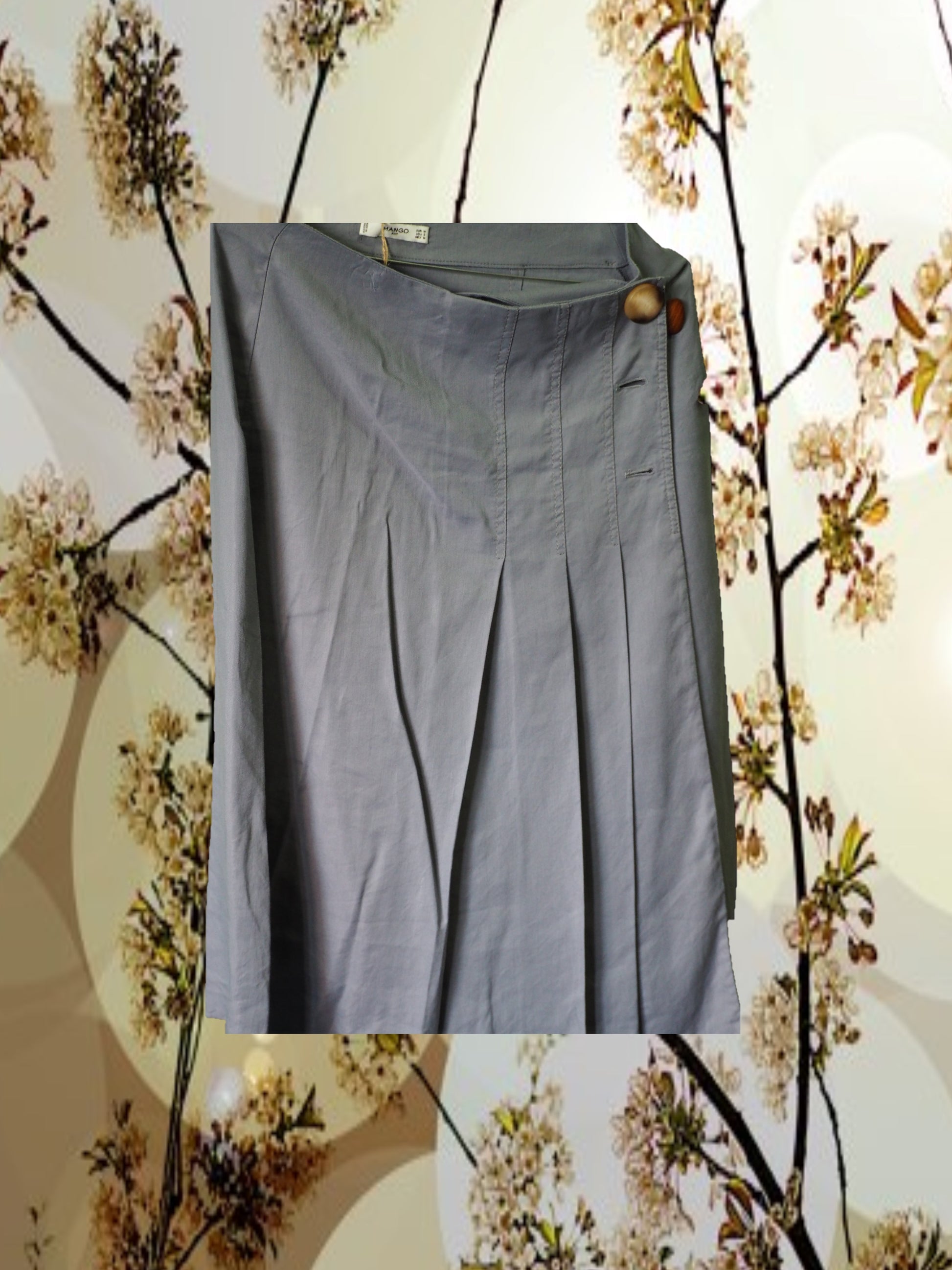 FALDA CORTA GRIS CON TABLAS