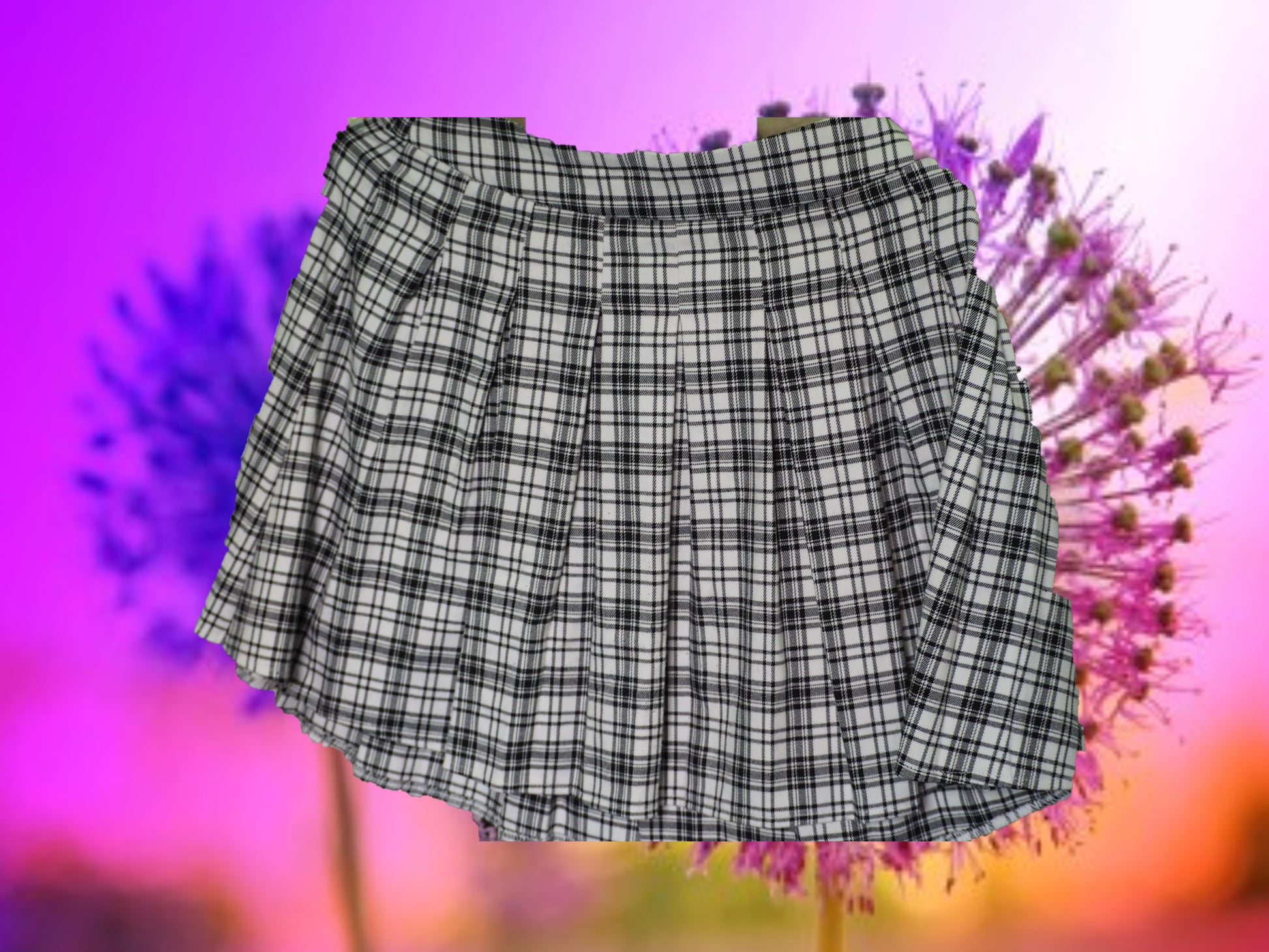 FALDA CORTA BLANCA DE CUADROS Y TABLILLAS