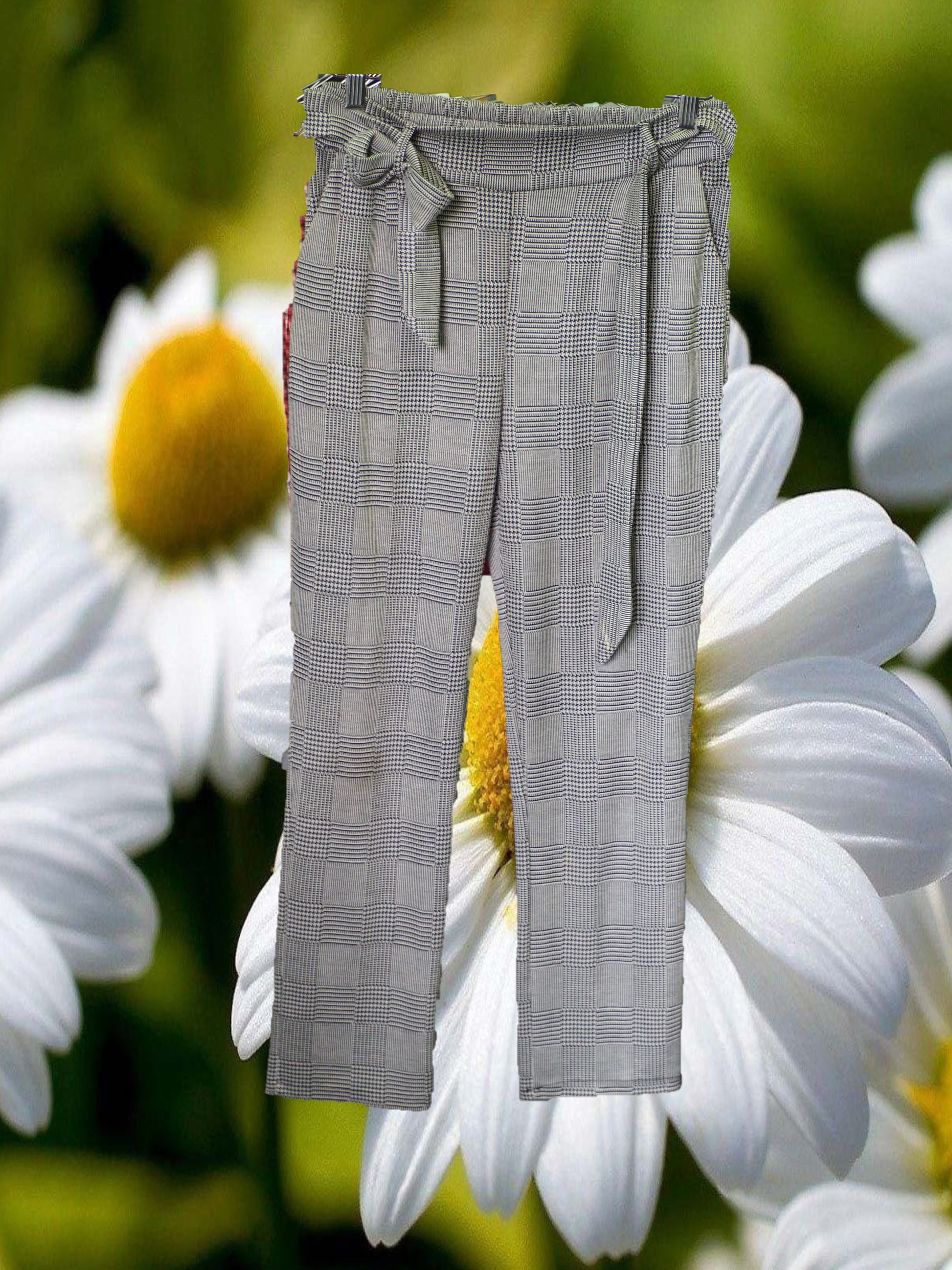 PANTALÓN MUJER BLANCO CON CUADRO ESCOCÉS