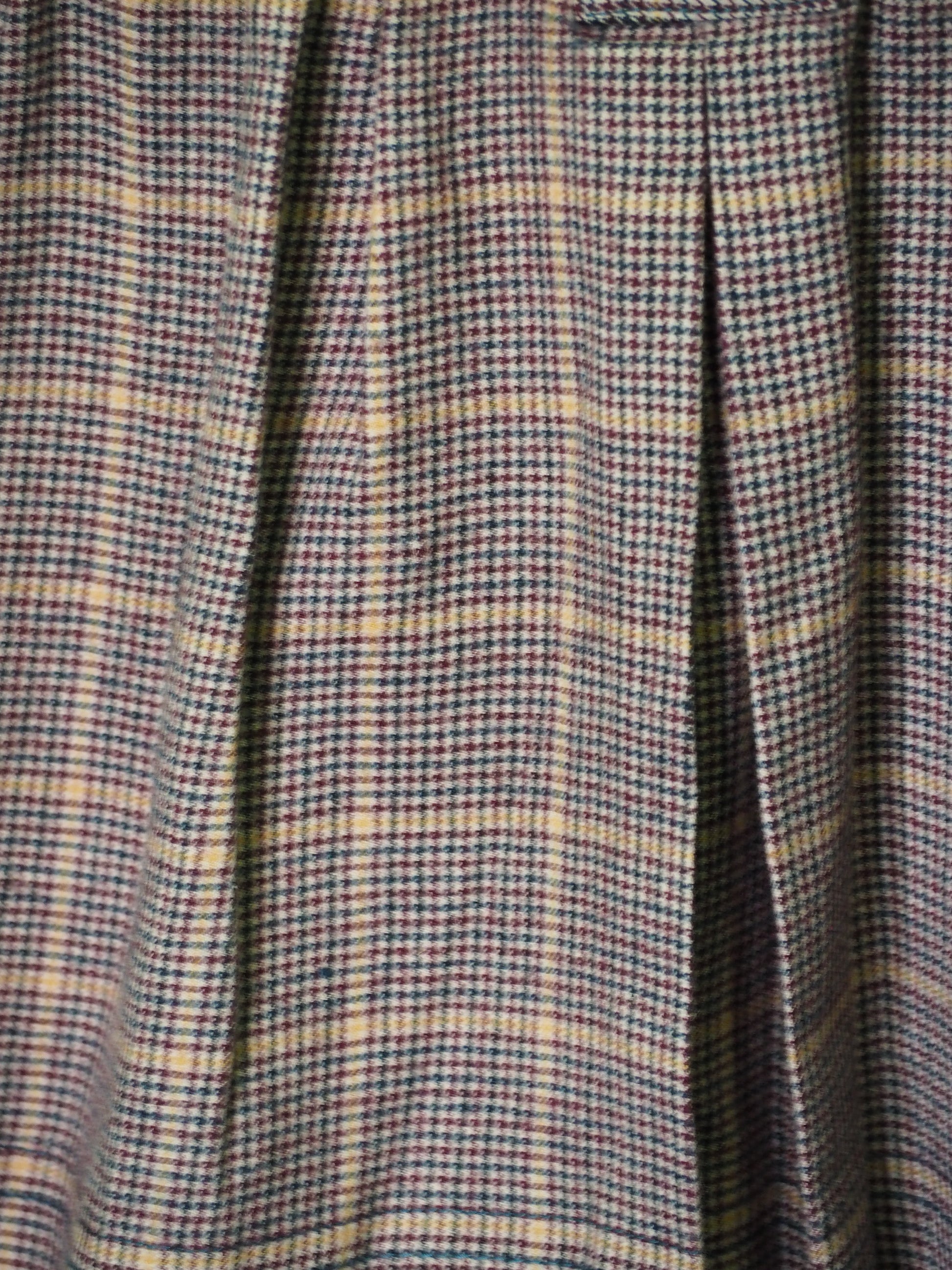 BERMUDAS MUJER MARRÓN CON ESTAMPADO ESCOCÉS