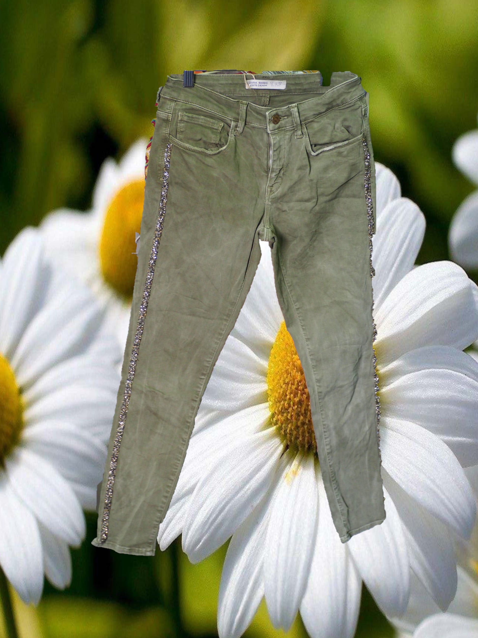 PANTALÓN MUJER VAQUERO VERDE CON BRILLOS EN LATERALES
