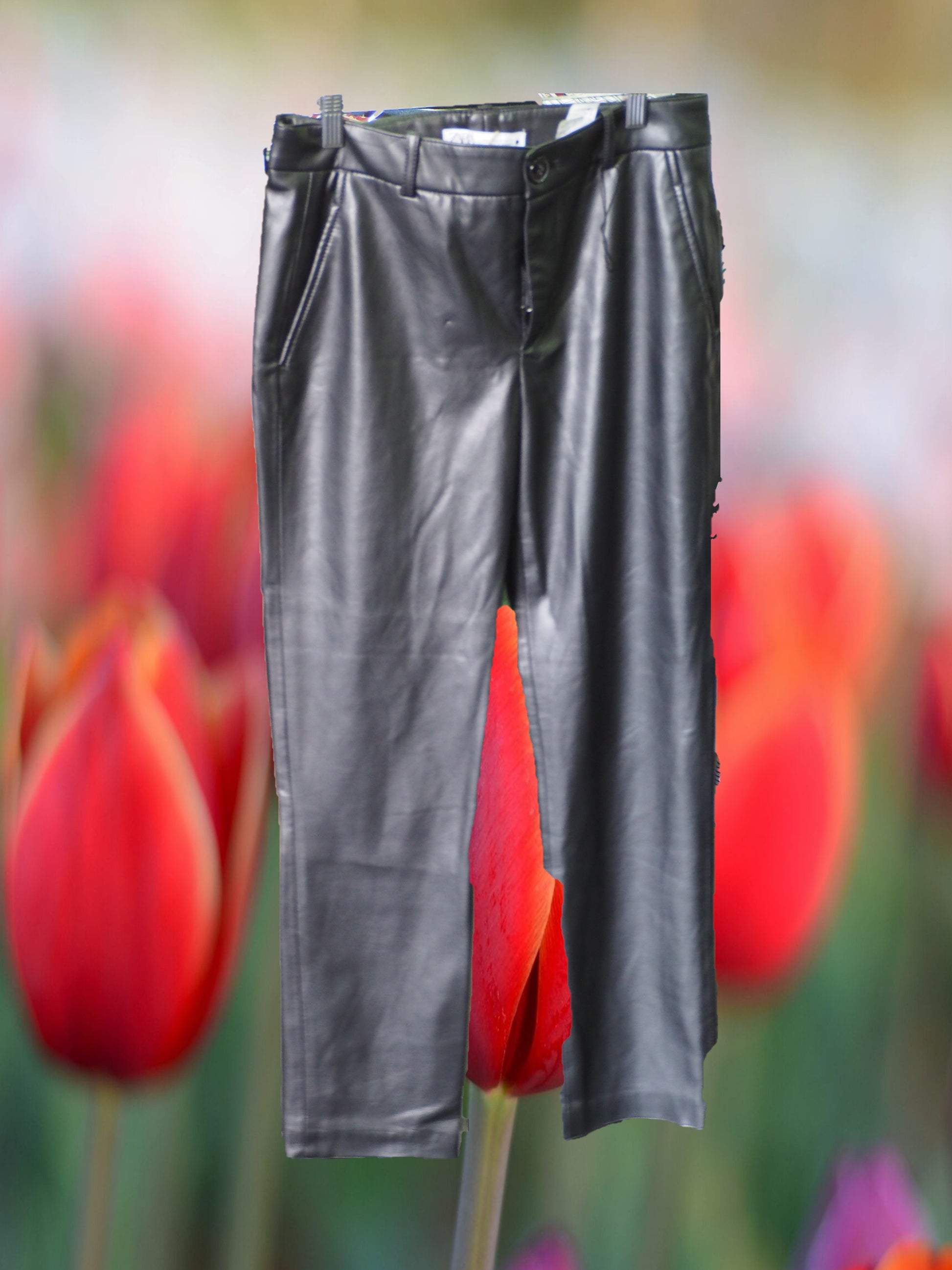 PANTALÓN MUJER NEGRO EFECTO CUERO