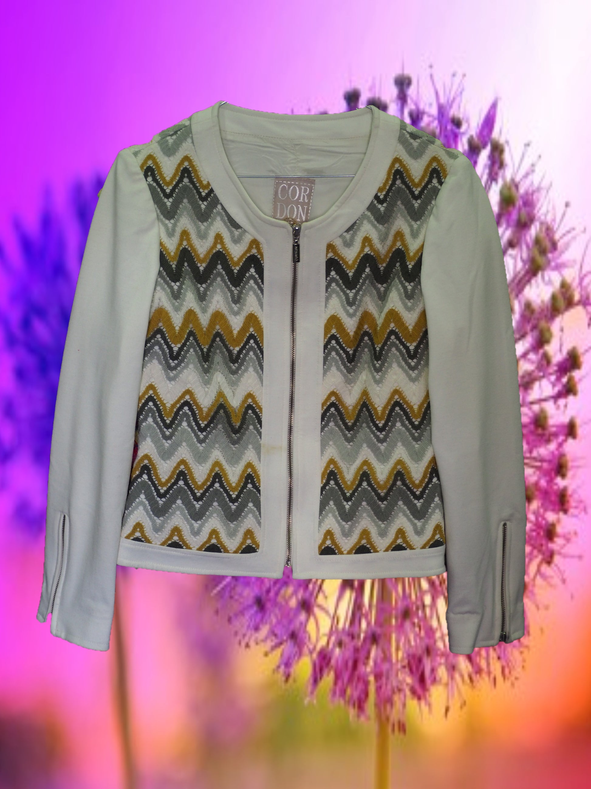 CHAQUETA CORTA MUJER BLANCA CON BORDADOS