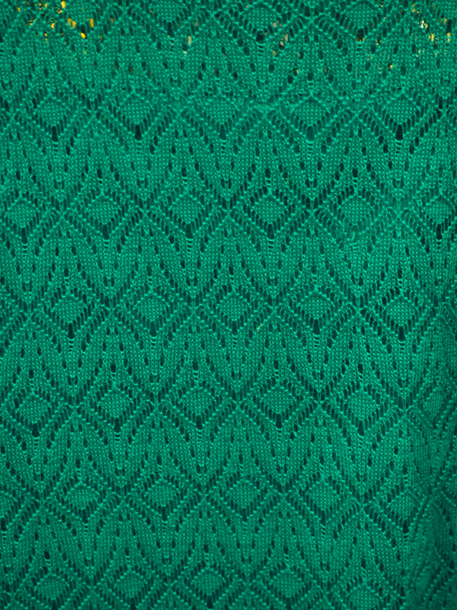 VESTIDO MIDI VERDE CON ENCAJE