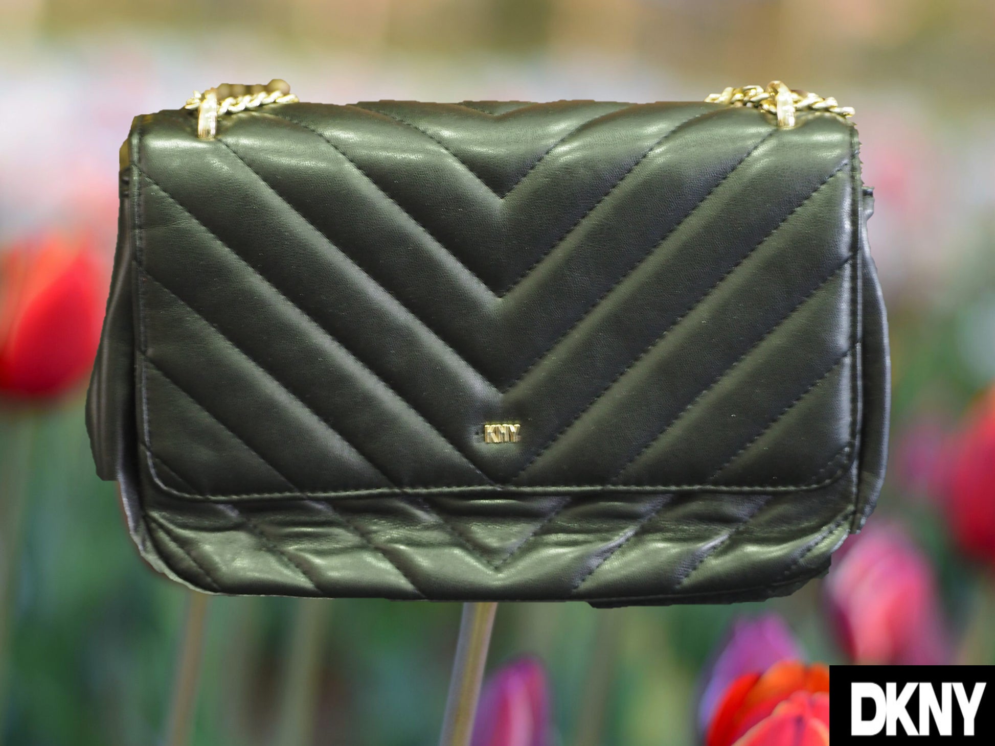 BOLSO NEGRO ( TARA - FALTA LOGO ) DKNY