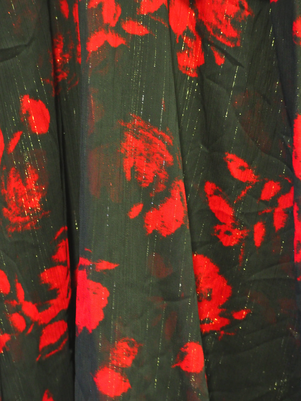 VESTIDO MIDI NEGRO Y ROJO MANGA LARGA DKNY