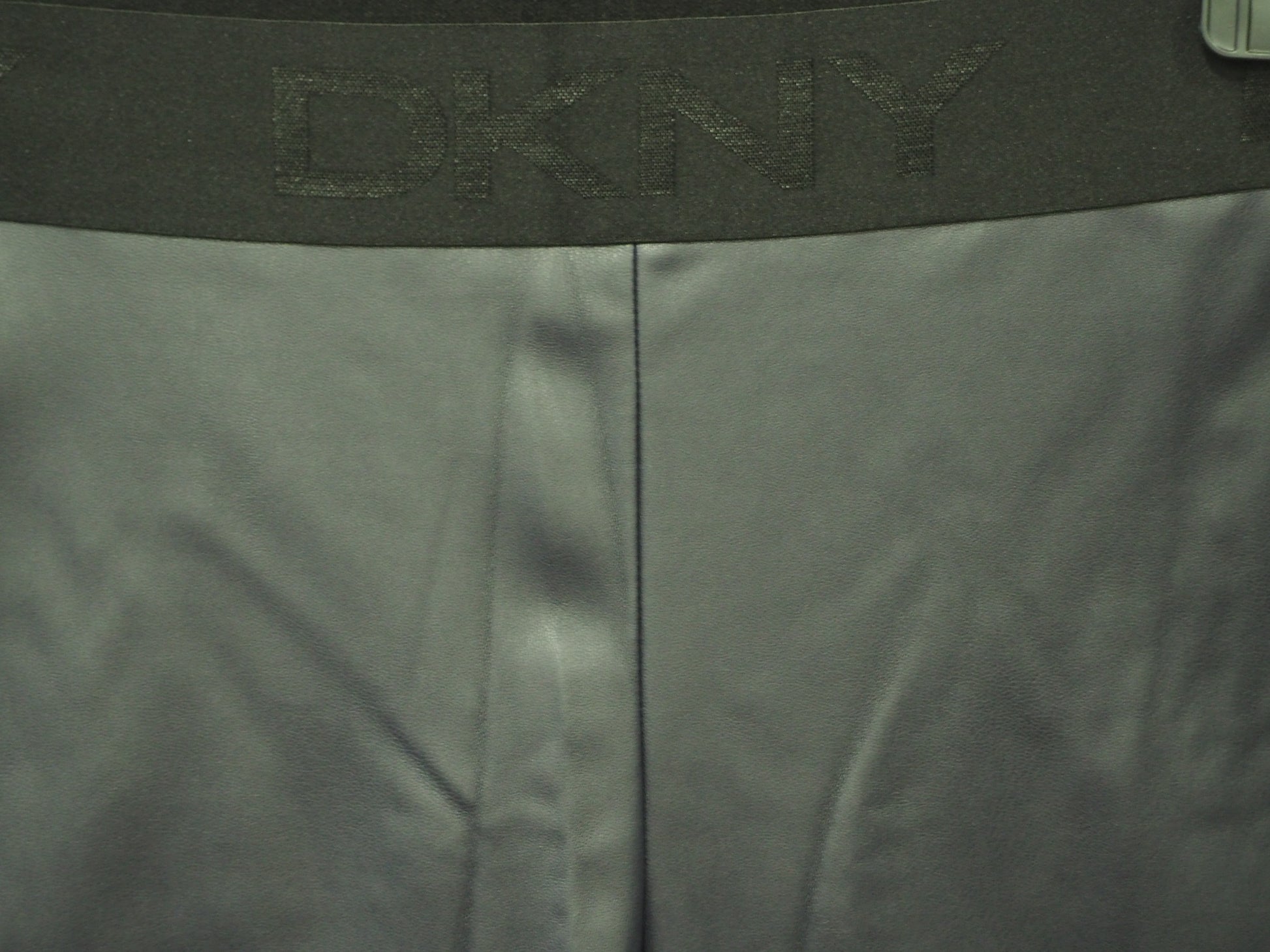 LEGGING AZUL MARINO POLIPIEL CON GOMA DKNY