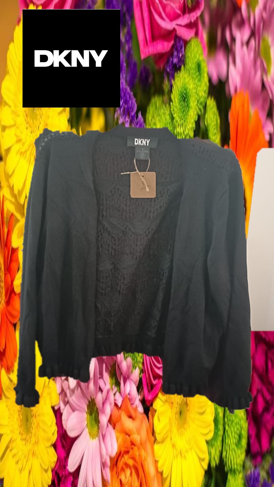 CHAQUETA NEGRA CON GANCHILLO EN PARTE TRASERA DKNY