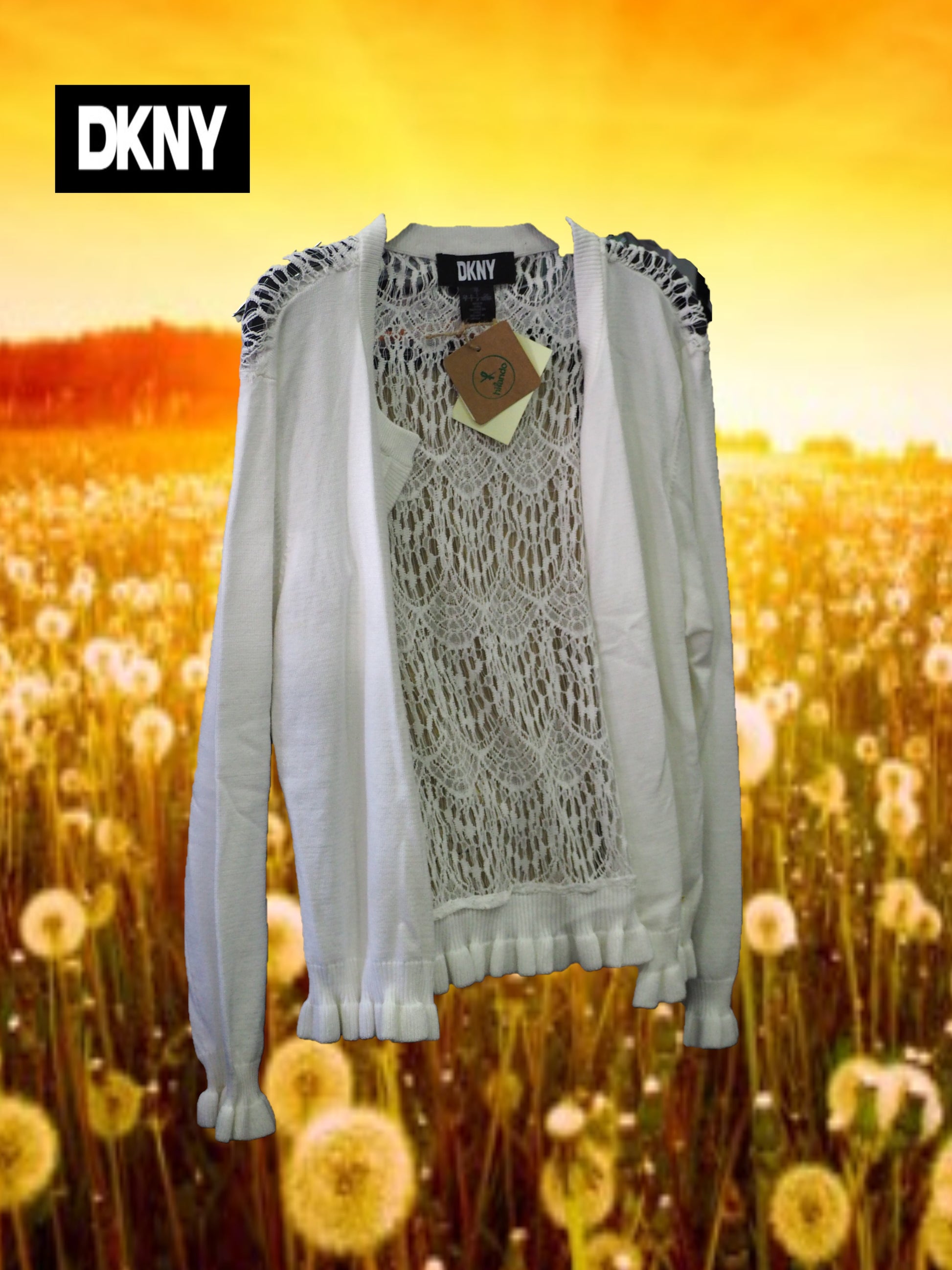 CHAQUETA PUNTO BLANCA CON ENCAJE EN ESPALDA ( TARA ENGANCHADO ENCAJE EN HOMBRO DERECHO ) DKNY