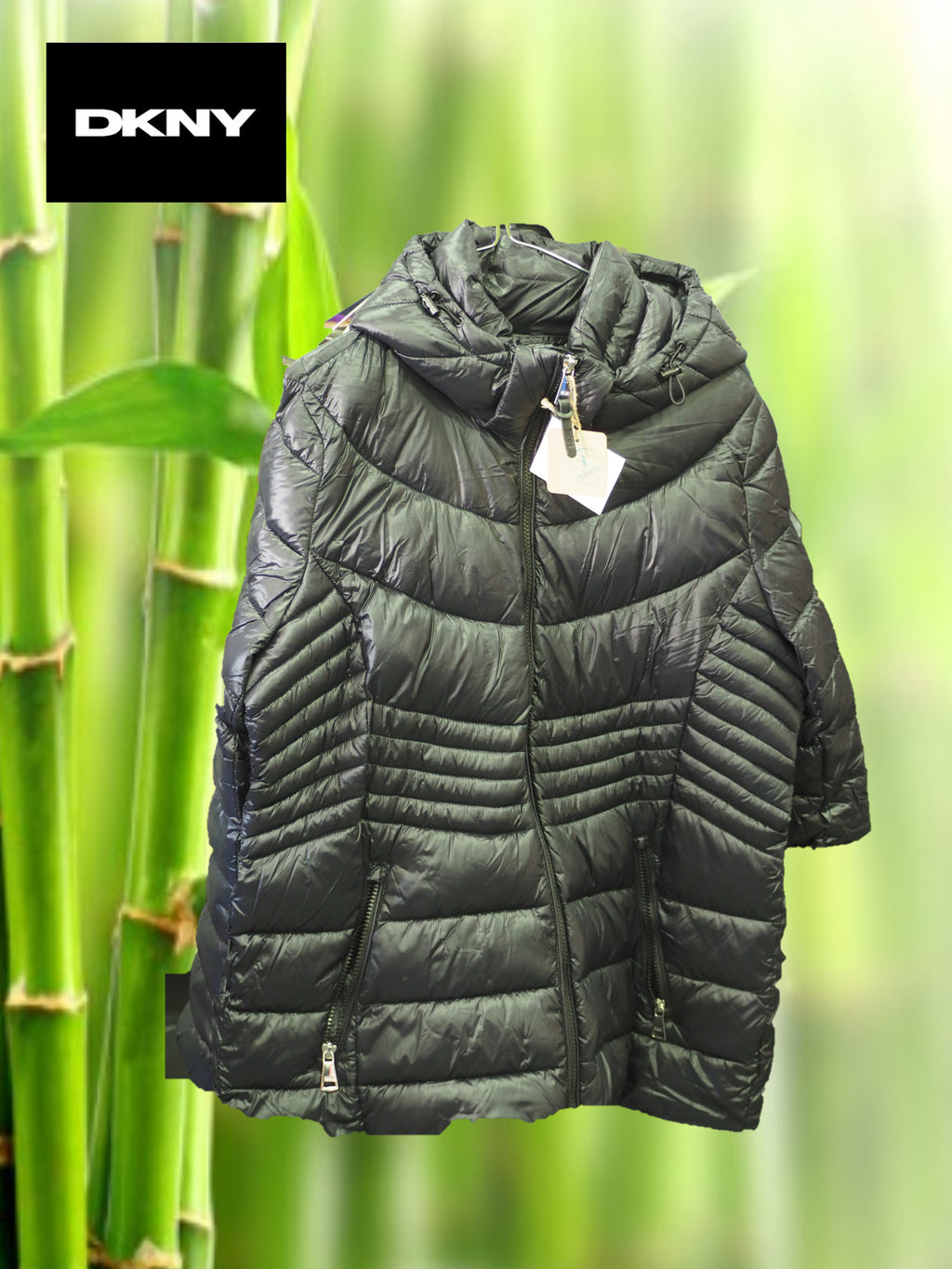 ANORAK NEGRO ( TARA SE DESHACEN LAS COSTURAS ) DKNY