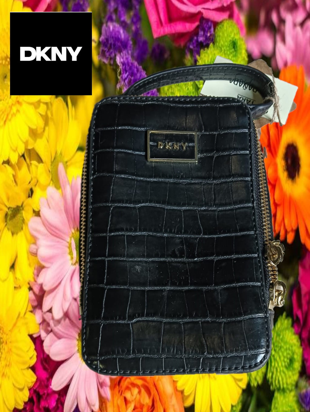 BOLSO MONEDERO NEGRO CON PIEL COCODRILO ( TARA PIEL DAÑADA ) DKNY