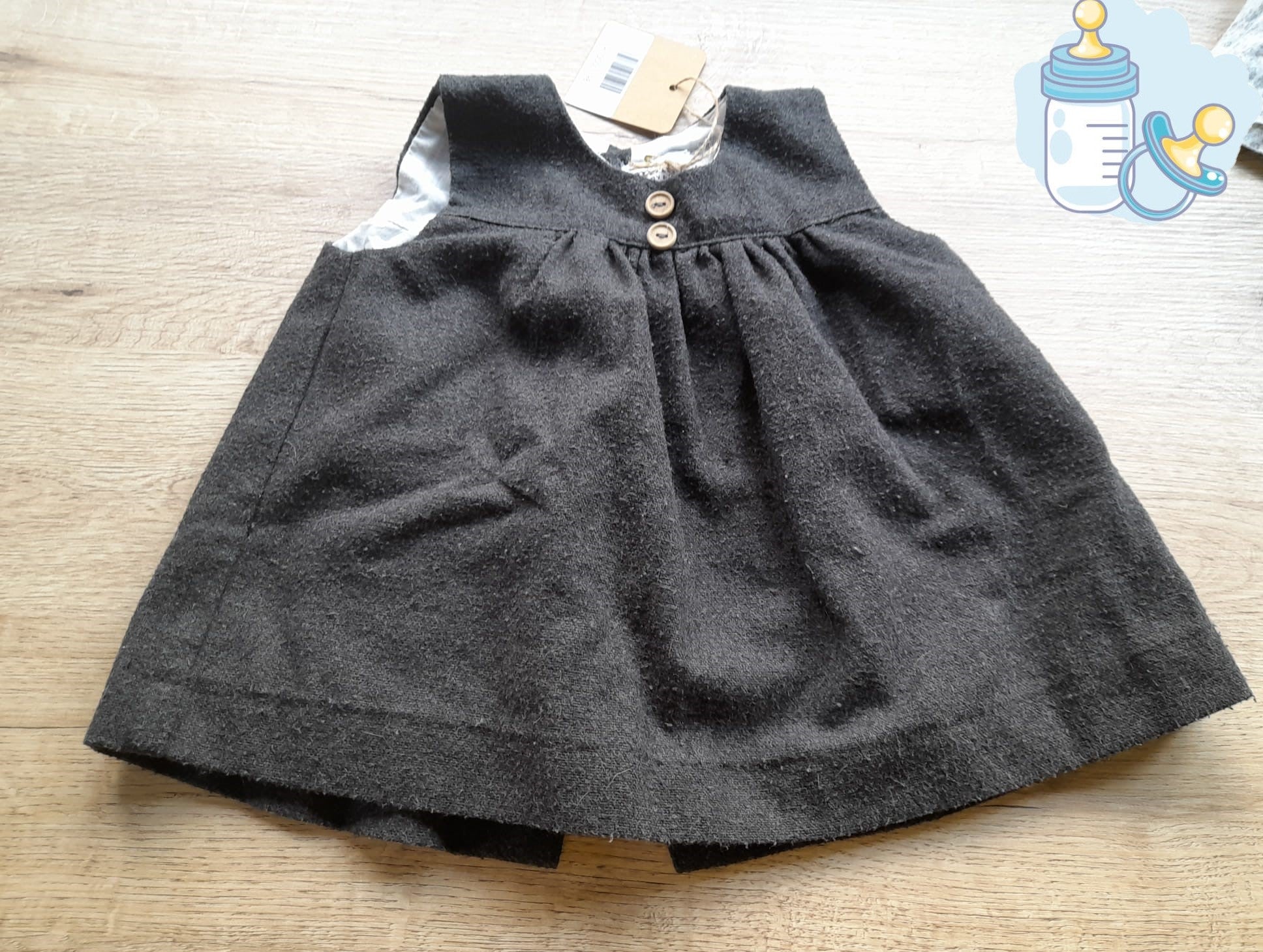 VESTIDO GRIS BEBE
