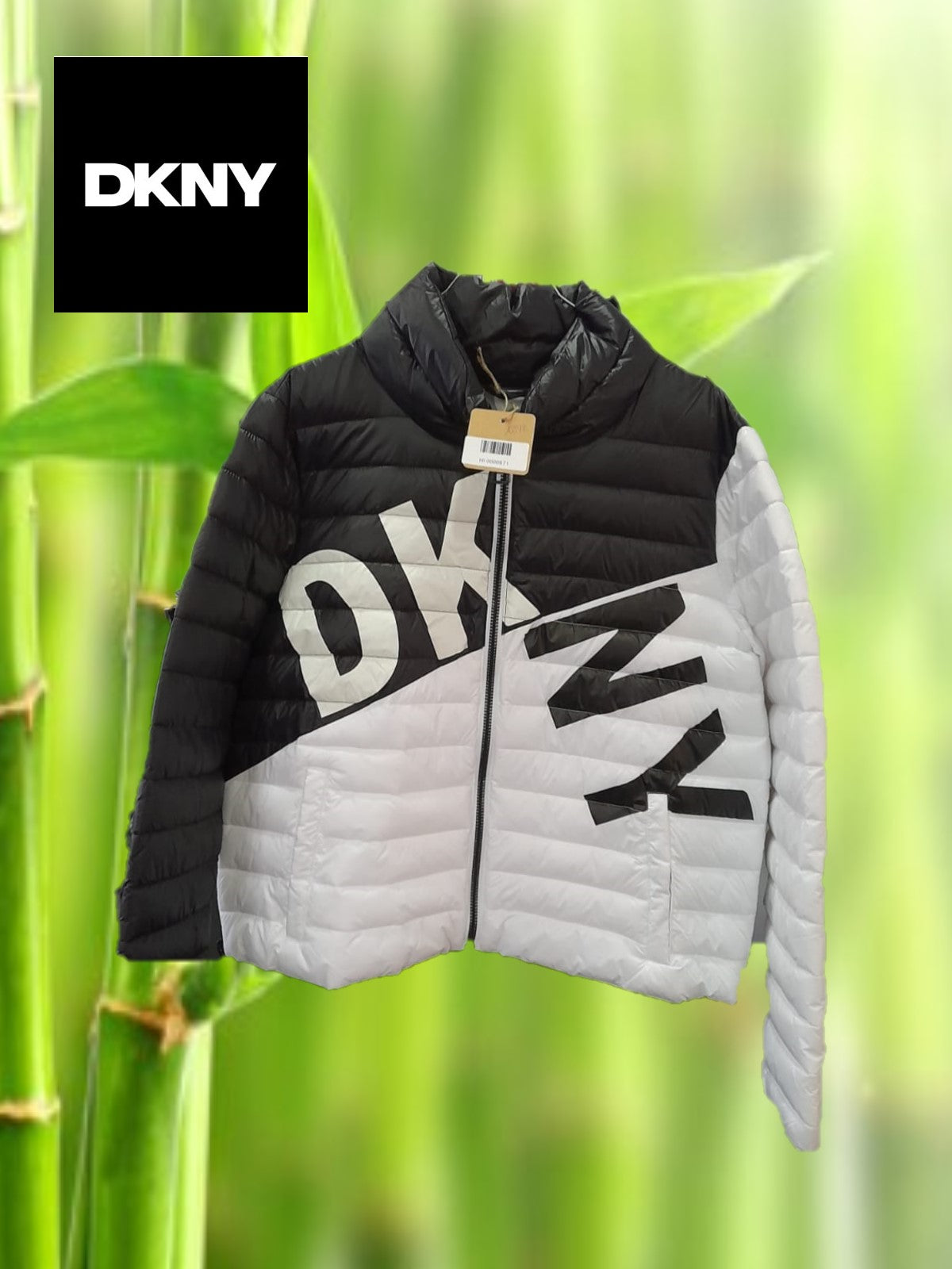 ABRIGO MUJER NEGRO Y BLANCO CON SERIGRAFIA DKNY