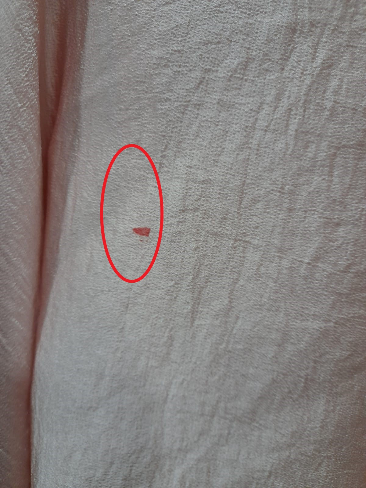 CAMISA MUJER ROSA DE RASO CON MANGA MURCIÉLAGO ( TARA PEQUEÑA MANCHA PARTE DELANTERA )