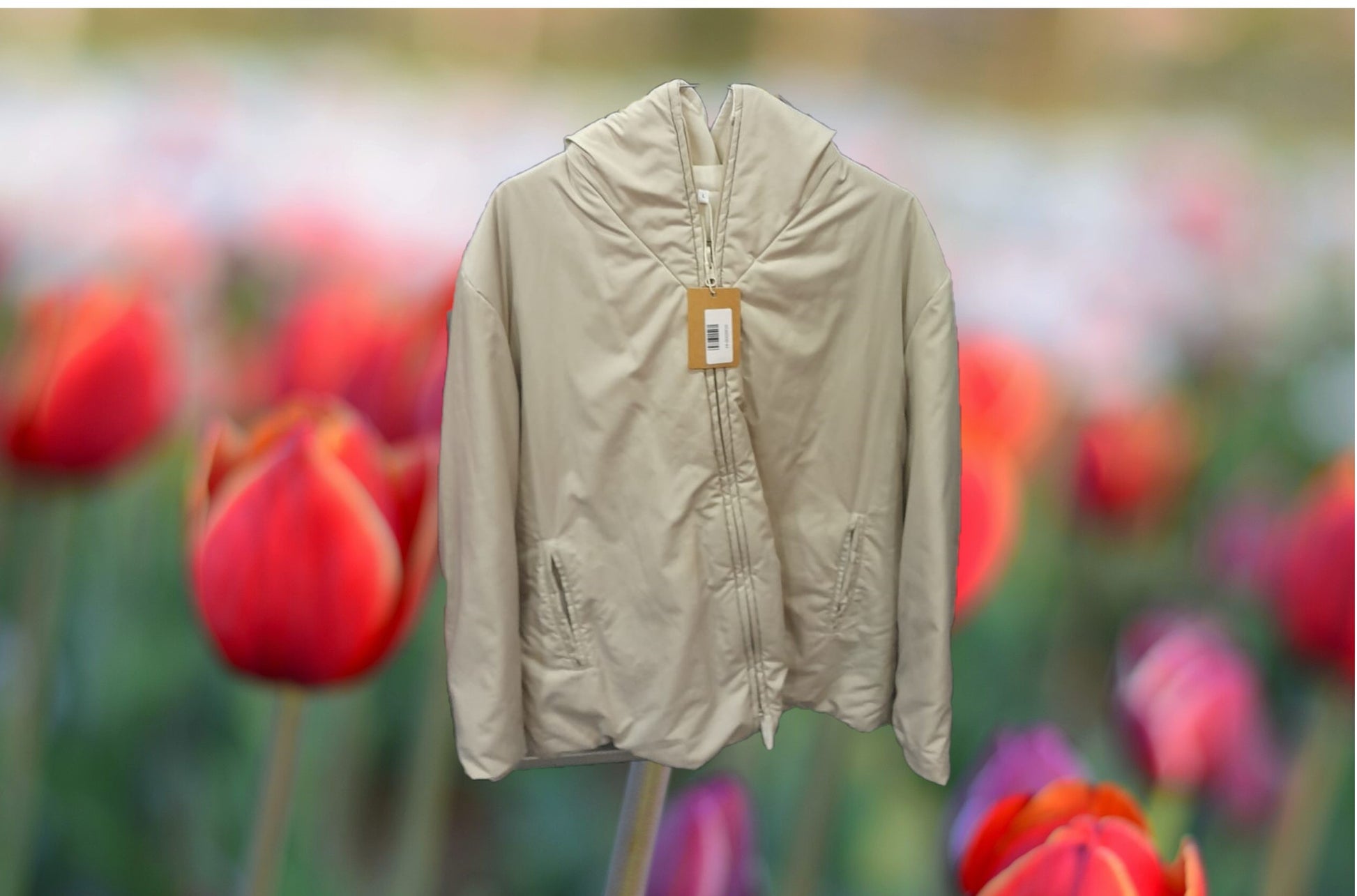 ABRIGO BEIGE CON CAPUCHA