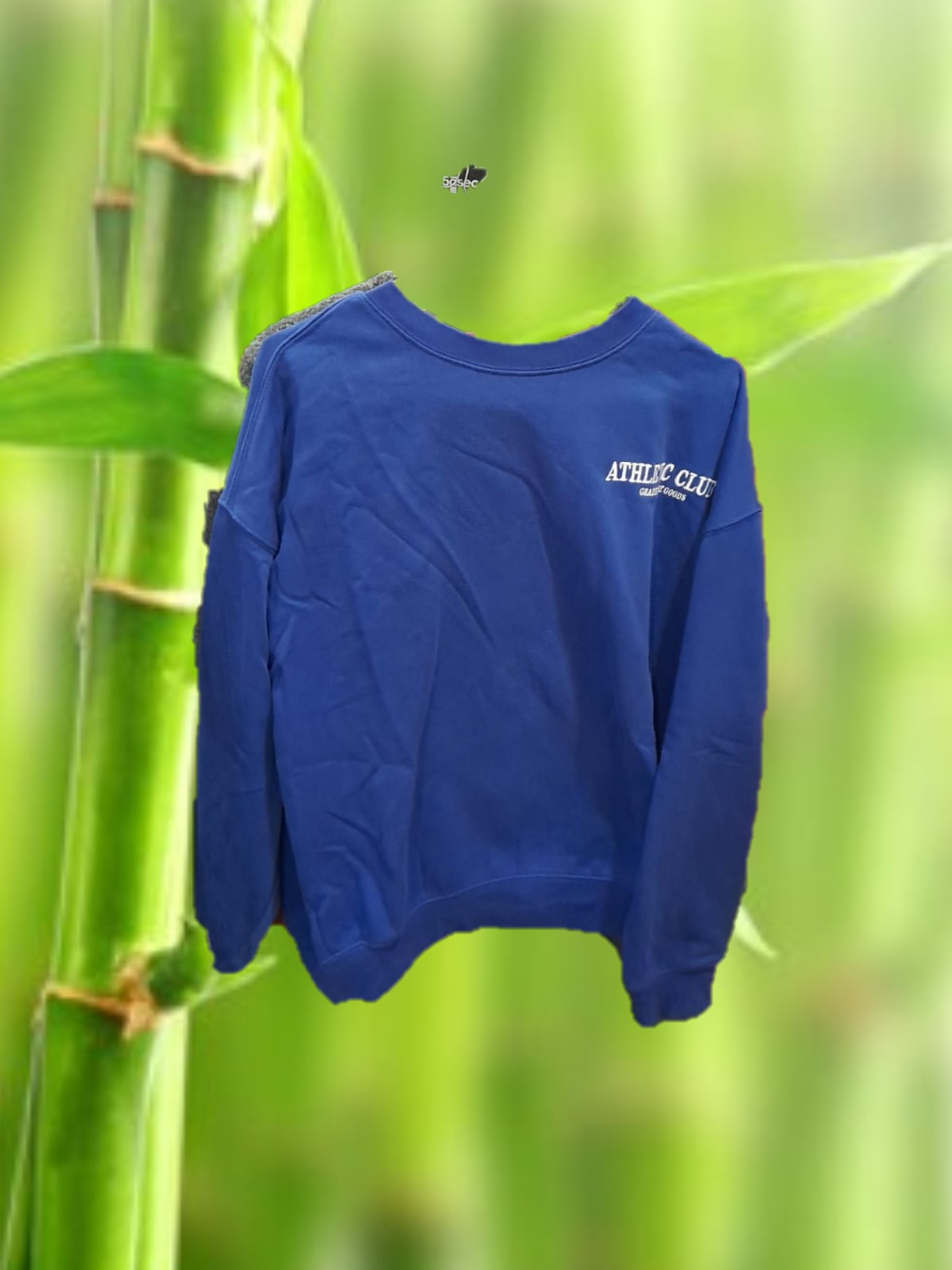 CHANDAL AZUL  CON DETALLE BORDADO EN PECHO Y MUSLO