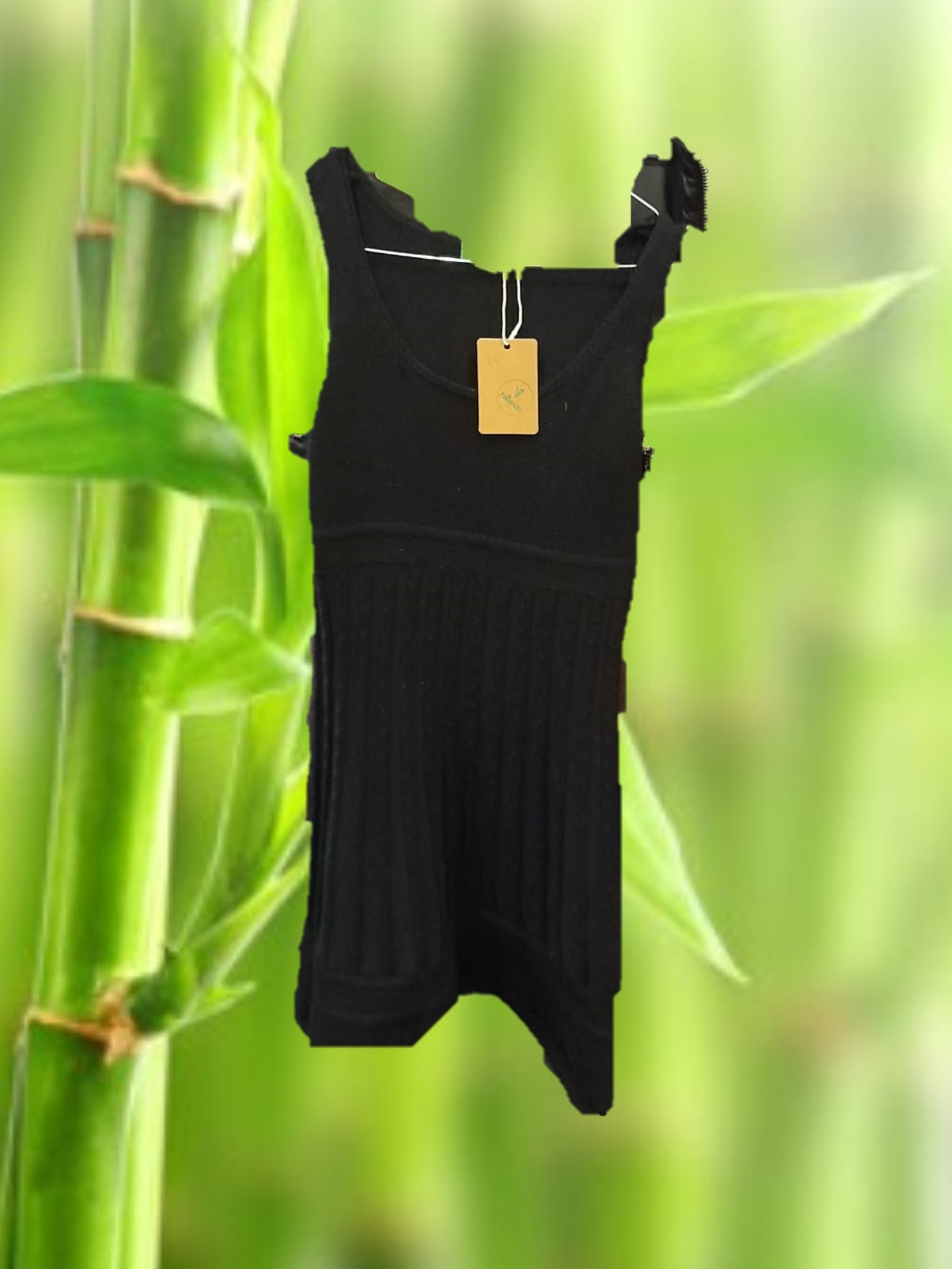 VESTIDO NEGRO DE TIRANTES Y DE PUNTO