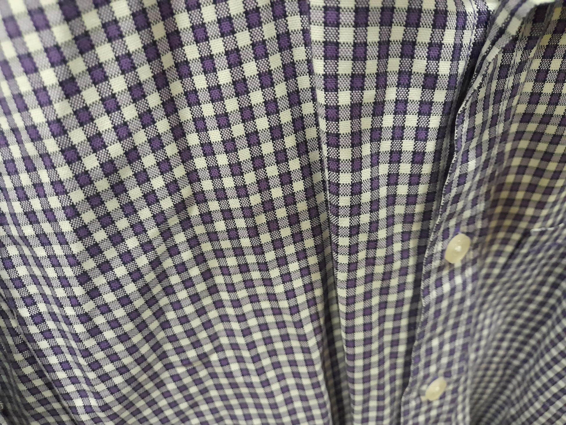 CAMISA HOMBRE MANGA LARGA CON CUADROS MORADOS
