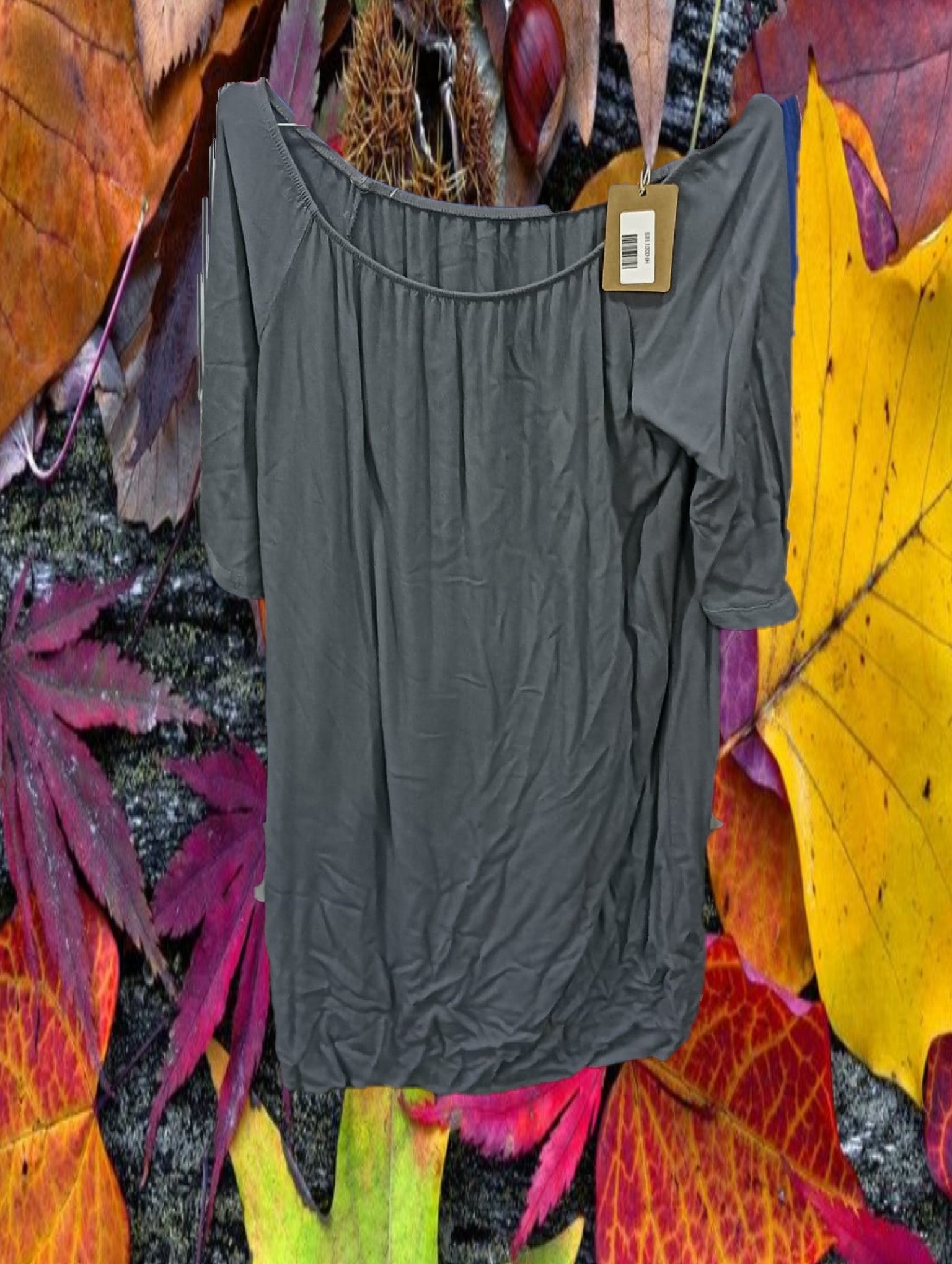 VESTIDO MIDI GRIS CON MANGA FRANCESA