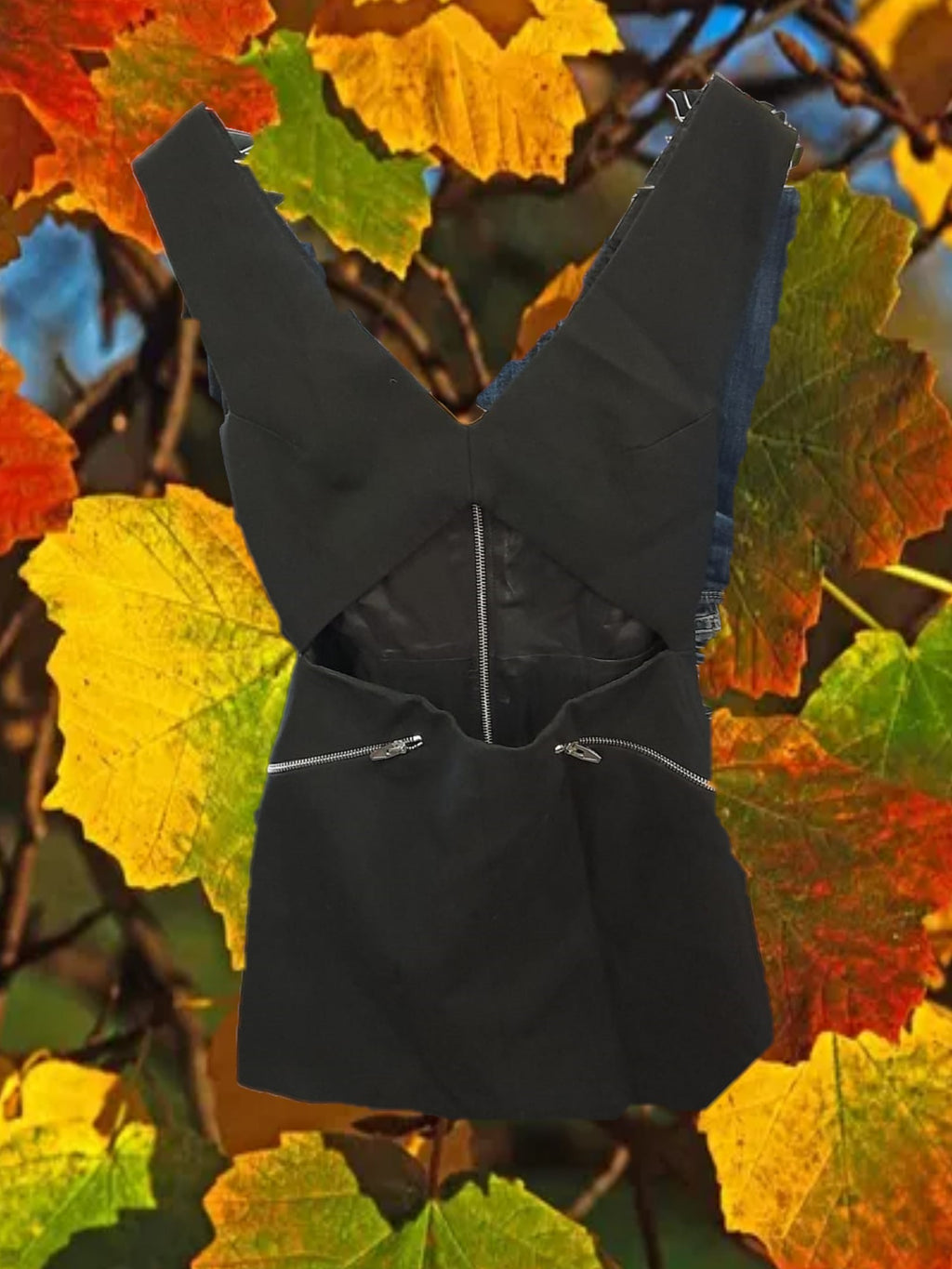 VESTIDO TIRANTES NEGRO CORTO CON ABERTURA DELANTERA