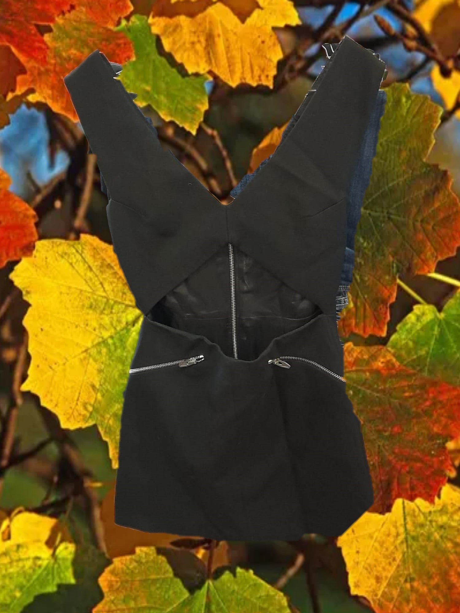 VESTIDO TIRANTES NEGRO CORTO CON ABERTURA DELANTERA