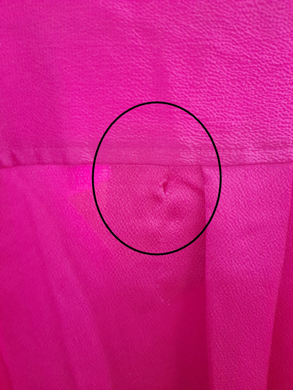 BLUSA FUCSIA MANGA LARGA DKNY ( TARA ROTURA PARTE TRASERA)