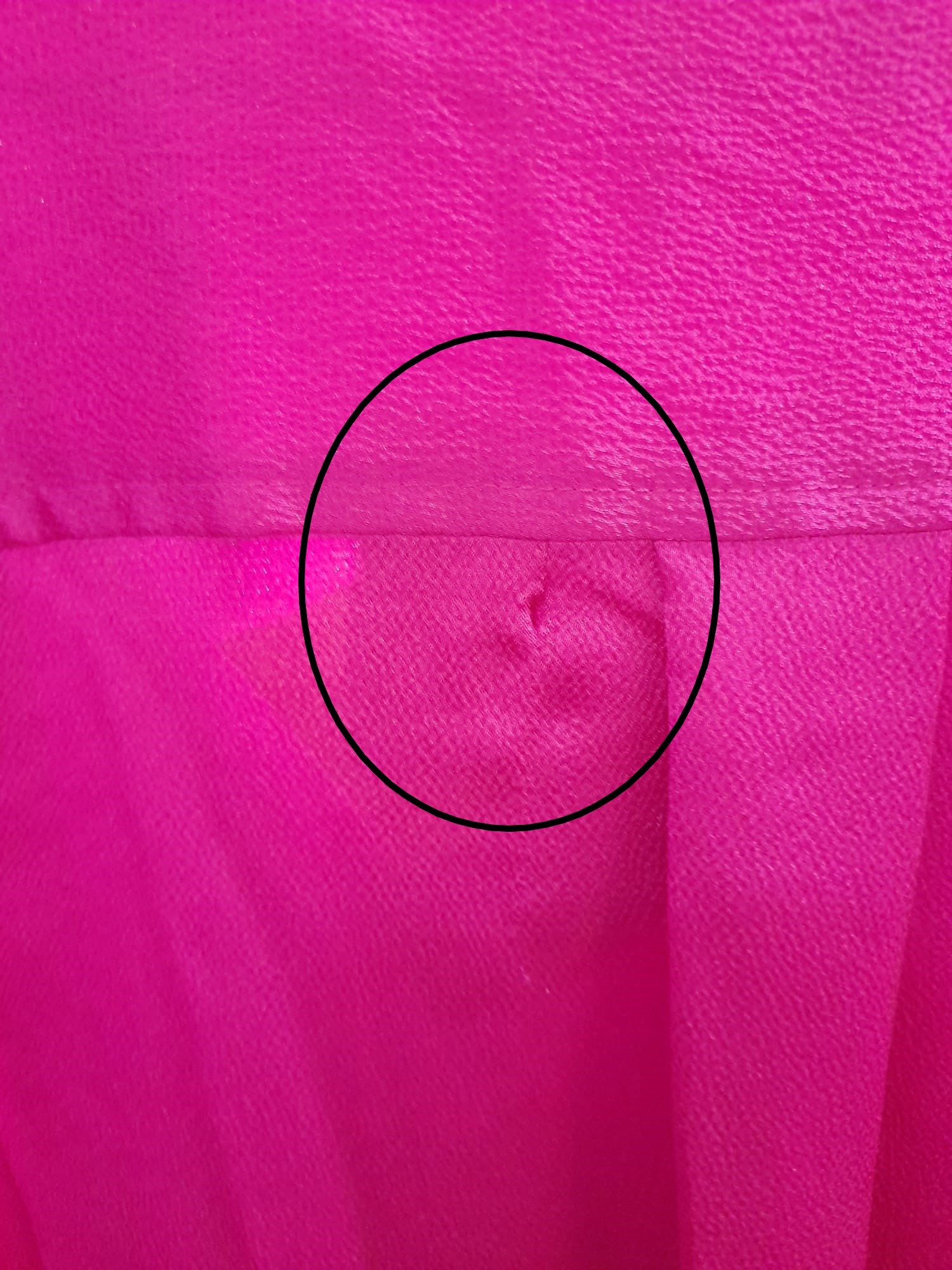 BLUSA FUCSIA MANGA LARGA DKNY ( TARA ROTURA PARTE TRASERA)