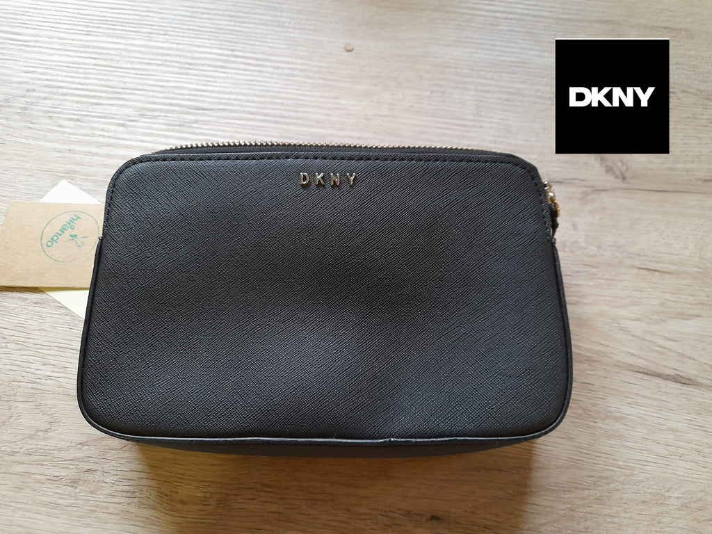 BOLSO PEQUEÑO NEGRO PIEL DKNY ( TARA ENGANCHE CADENA ROTO )