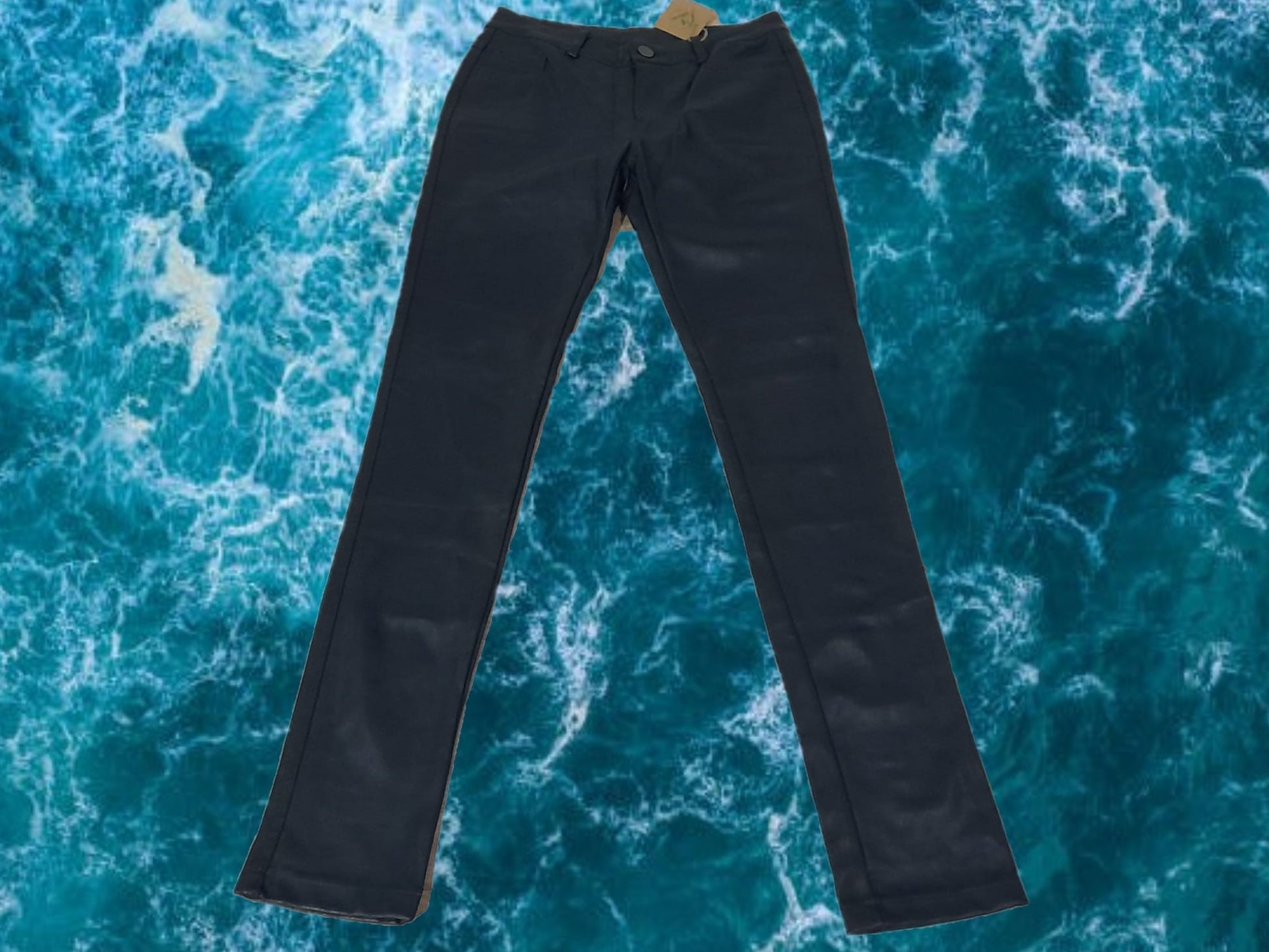 PANTALÓN AZUL MARINO POLIPIEL