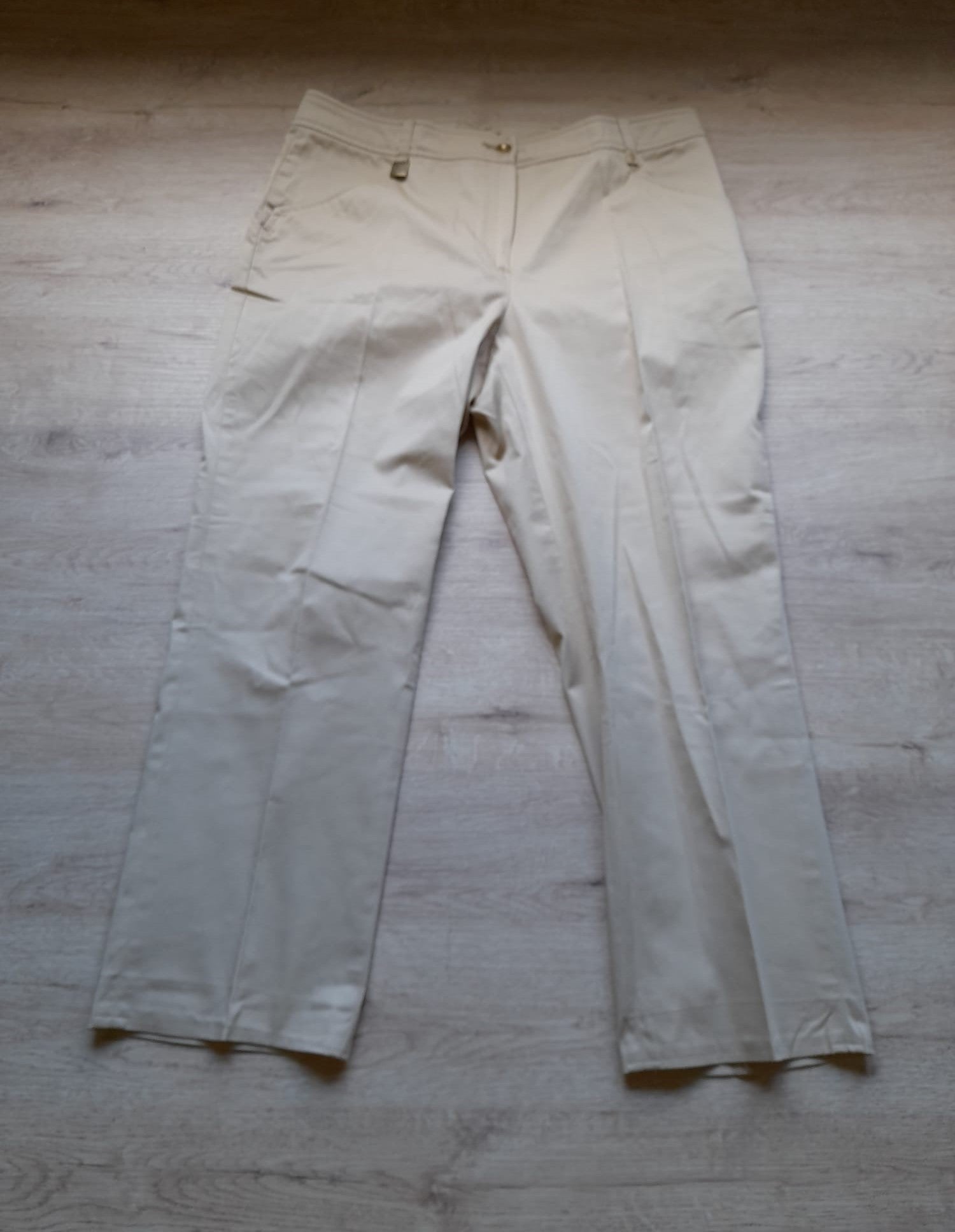 PANTALON BEIGE DE VESTIR PIRATA SEÑORA
