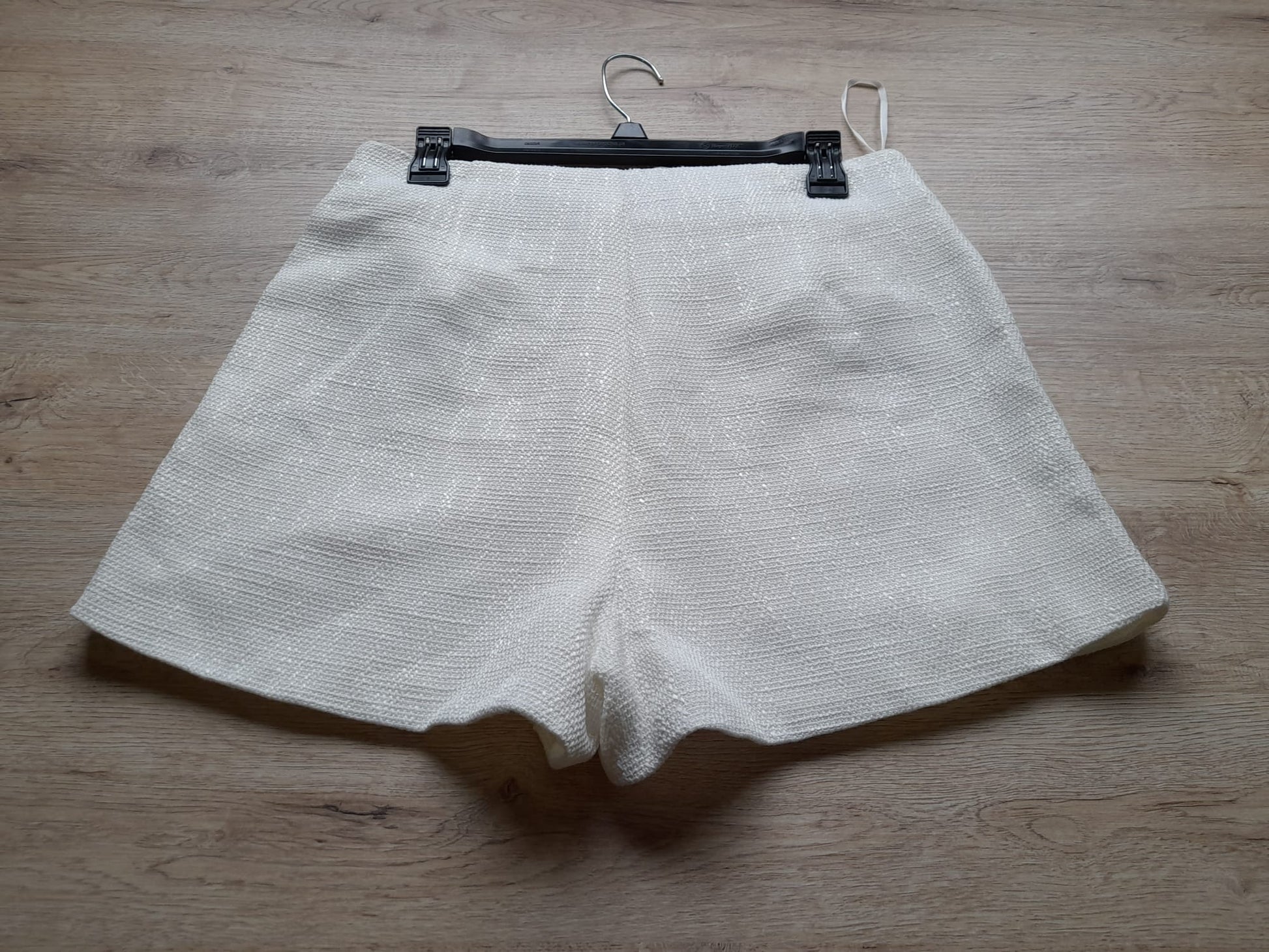 FALDA-PANTALÓN BLANCA JASPEADA DE VESTIR