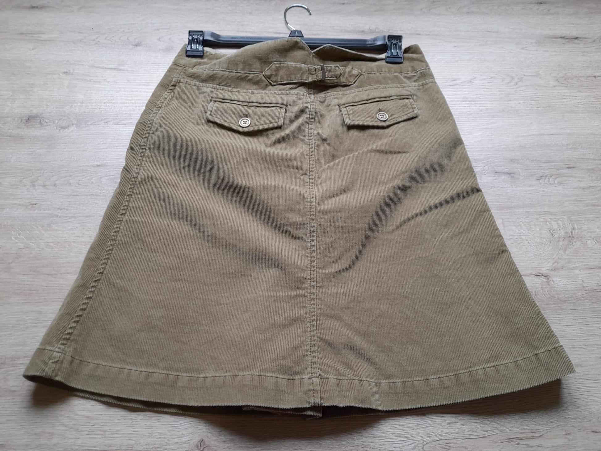 FALDA MIDI BEIGE DE PANA
