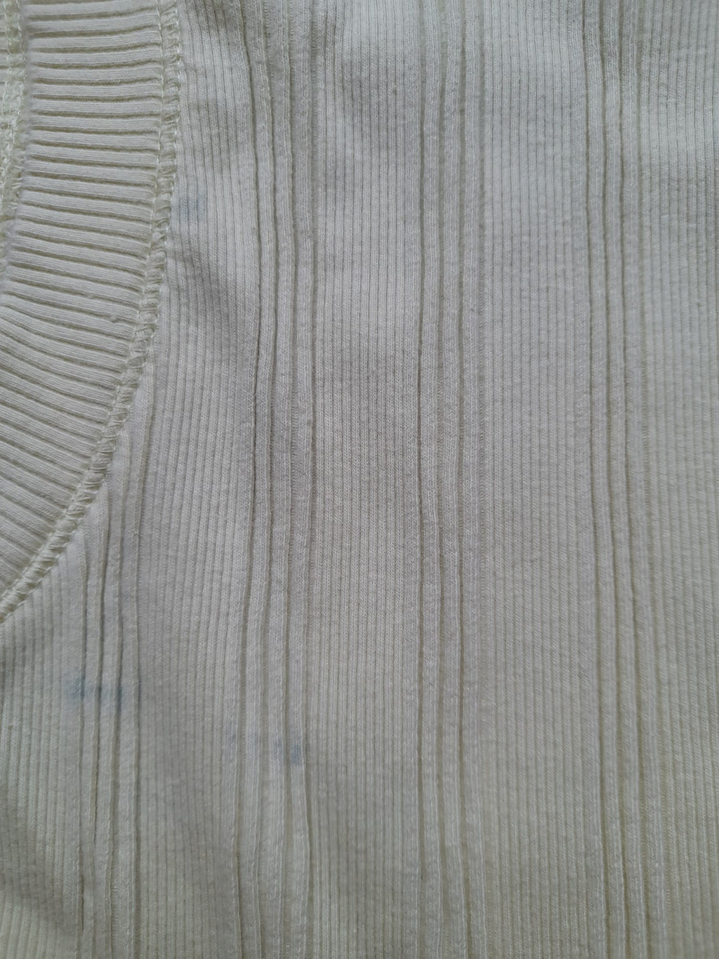 CAMISETA TIRANTES DE CANALÉ LIMA (MANCHAS PARTE TRASERA)