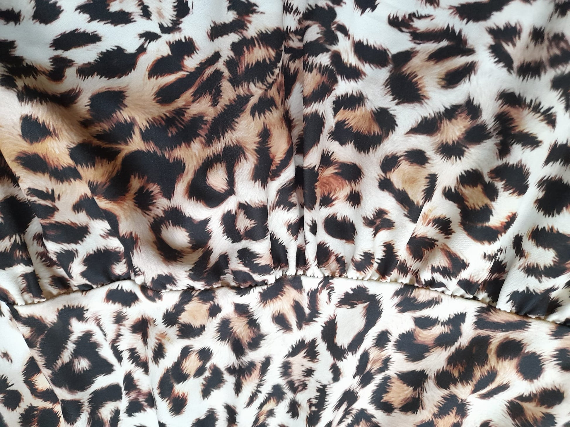 VESTIDO MIDI CON VUELO Y MANGA FRANCESA ESTAMPADO PRINT