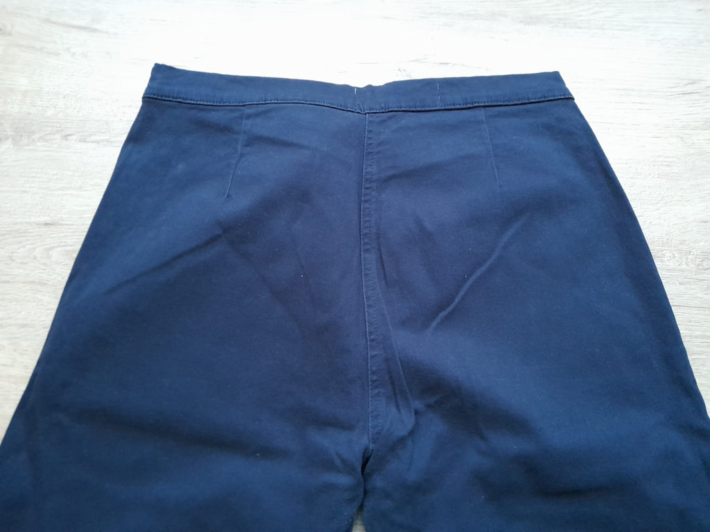 PANTALÓN ELÁSTICO AZUL MARINO CON CREMALLERA LATERAL