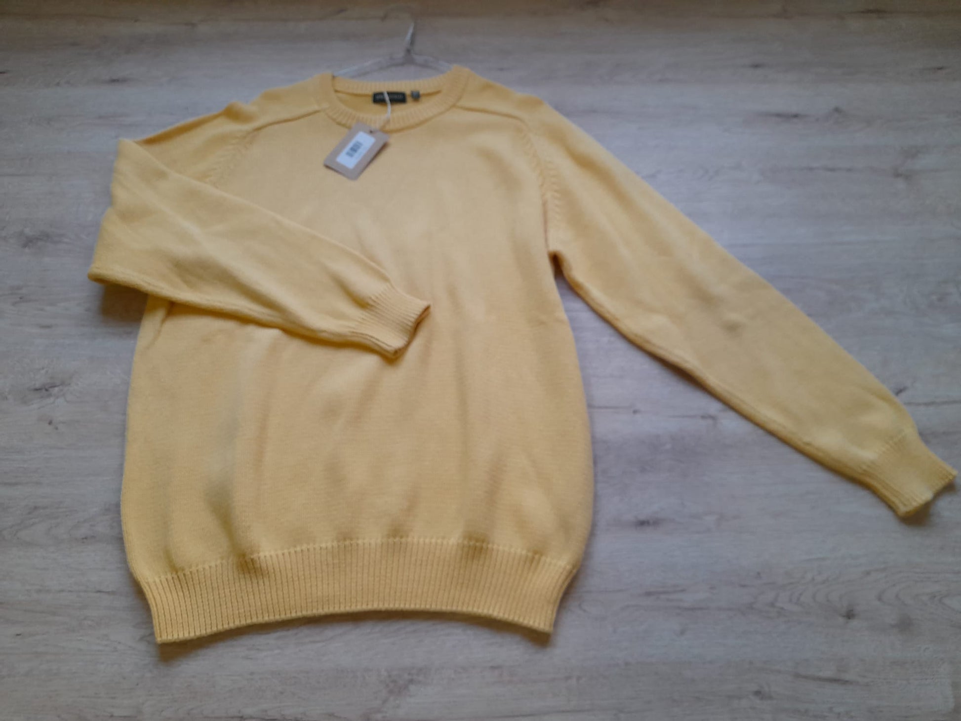JERSEY PUNTO AMARILLO PÁLIDO