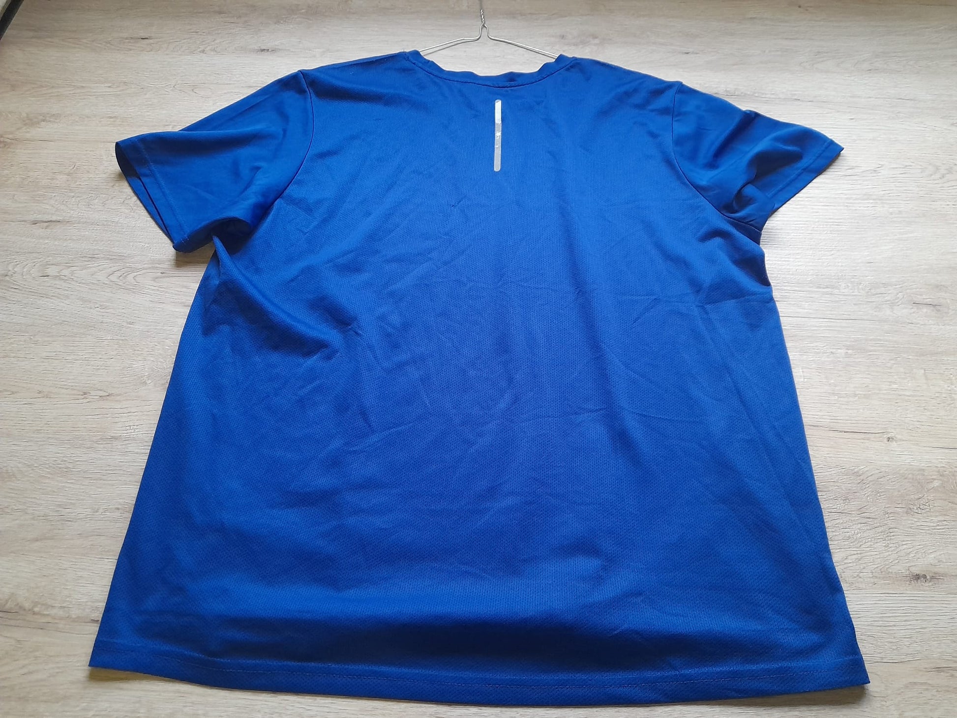 CAMISETA M/C AZUL DEPORTE TRANSPIRABLE
